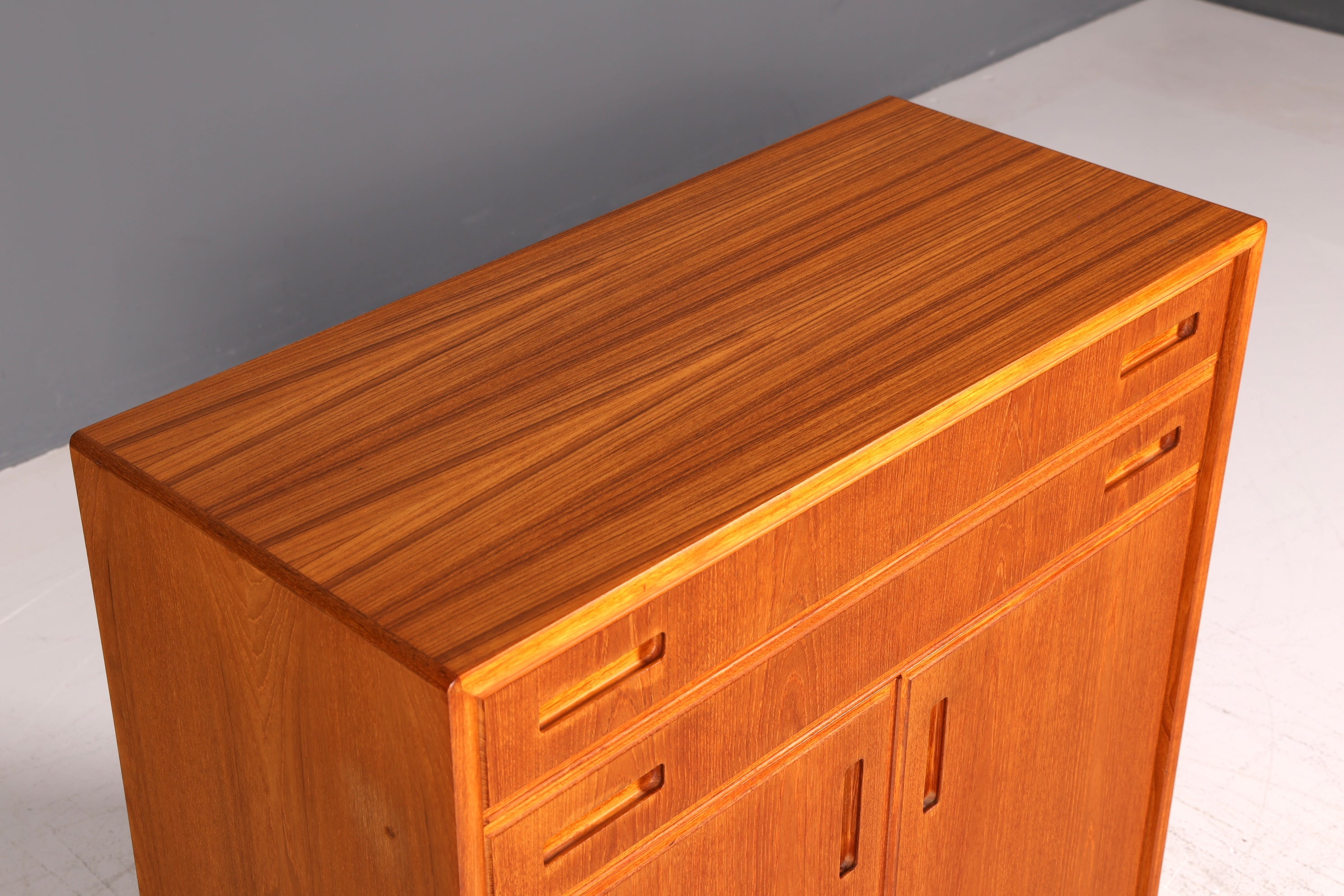 Edle Mid Century Teak Kommode Dänisch Schrank Sideboard Vintage 60er Danish Design