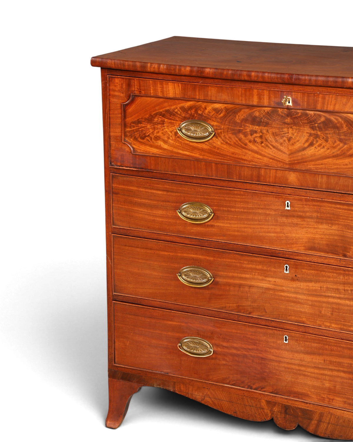 Hauptstadt Möblerei englische Antik-Kommode aus massivem Holz mit Messinggriffen und geschwungener Zarge