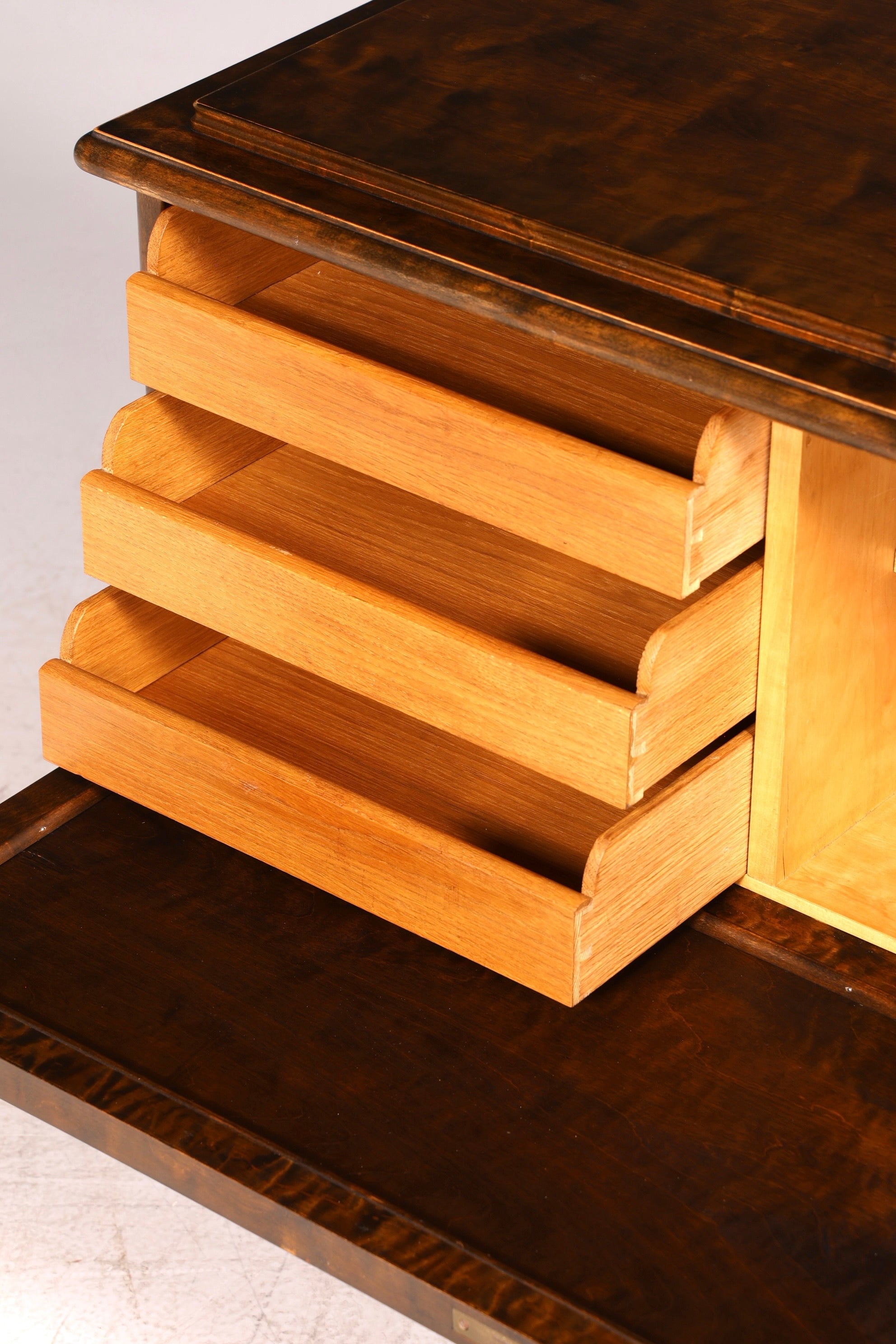 Traumhaftes Chippendale Schrank Barock Stil Vertiko Highboard Antik 50s 60s Kommode