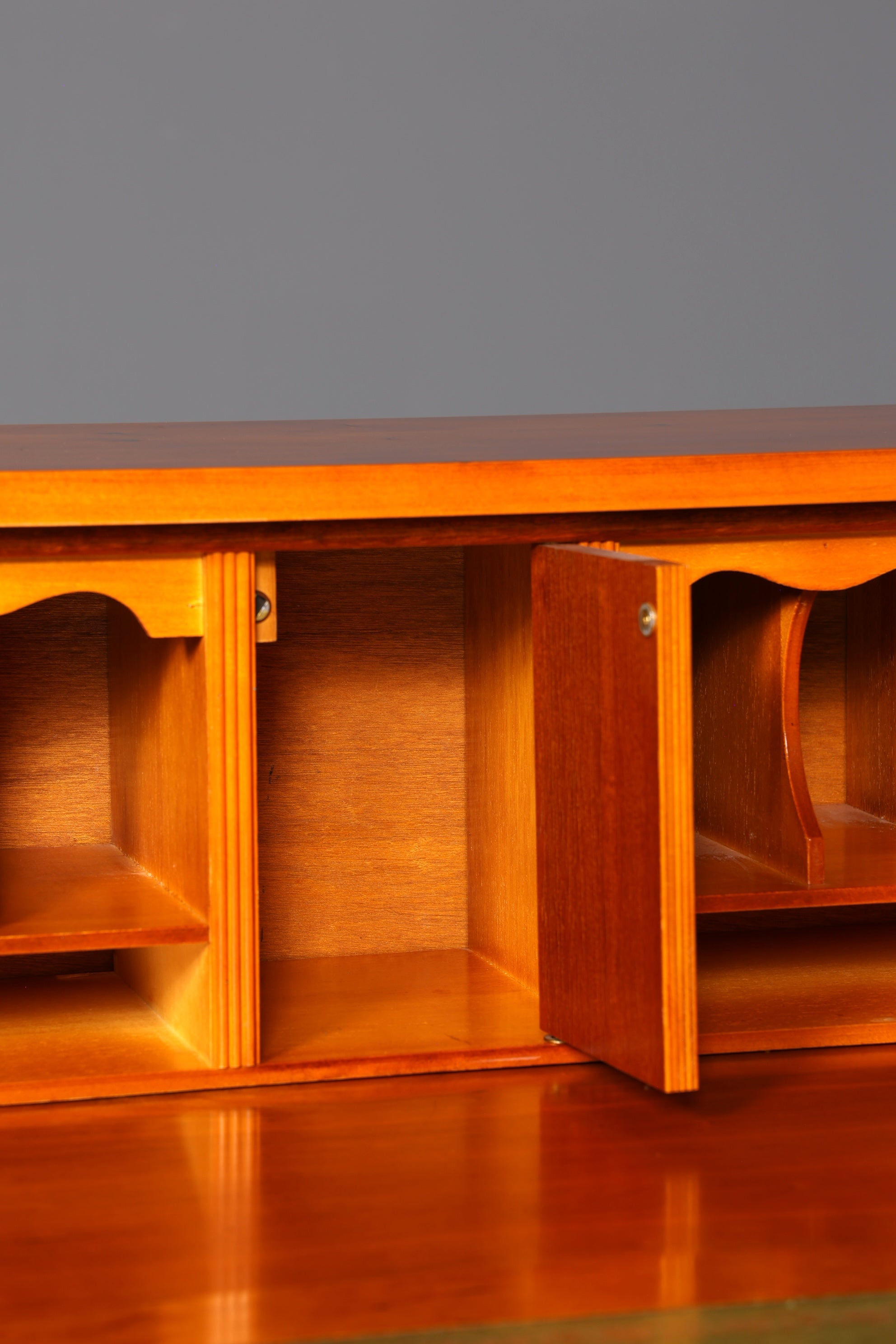 Magnifique secrétaire anglais, en bois d&