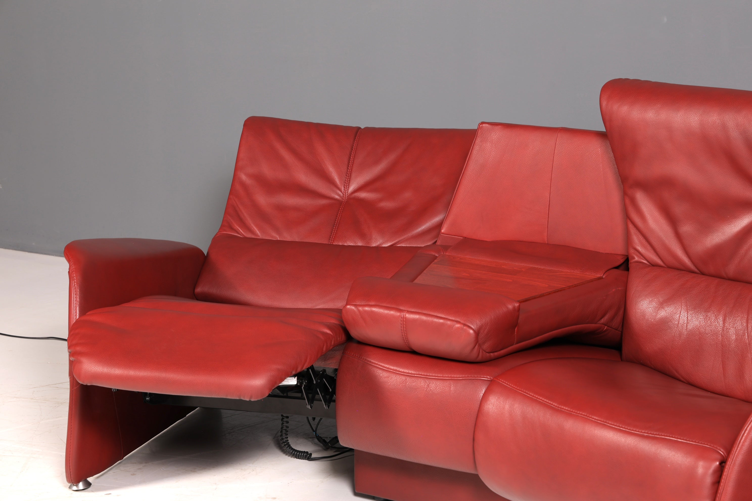 Edles Himolla Ledersofa Trapez 3-Sitzer Echt Leder Rot Relaxsofa Couch Sofa elektrisch verstellbar Vintage