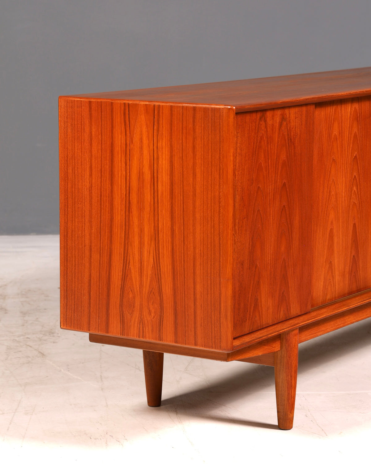 Wunderschönes Dyrlund Mid Century Sideboard Teak Danish Design Schrank Kommode Vintage