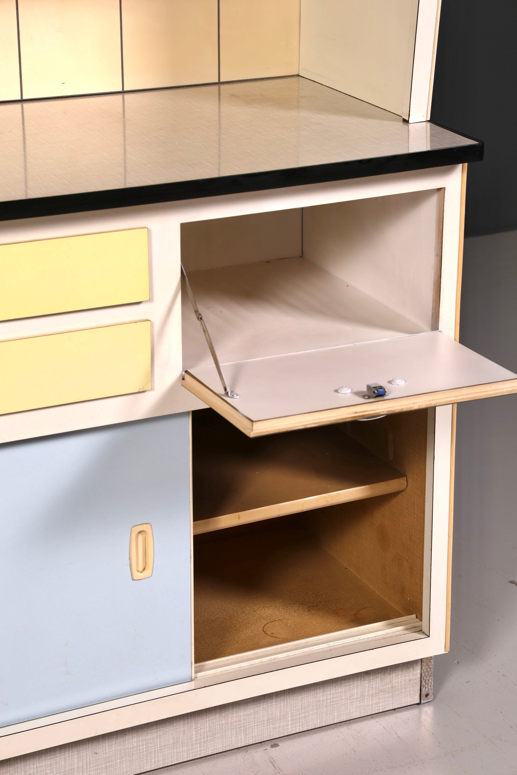 Kultiger Mid Century Küchenschrank Vintage Buffet Retro Anrichte 60er Jahre Schrank