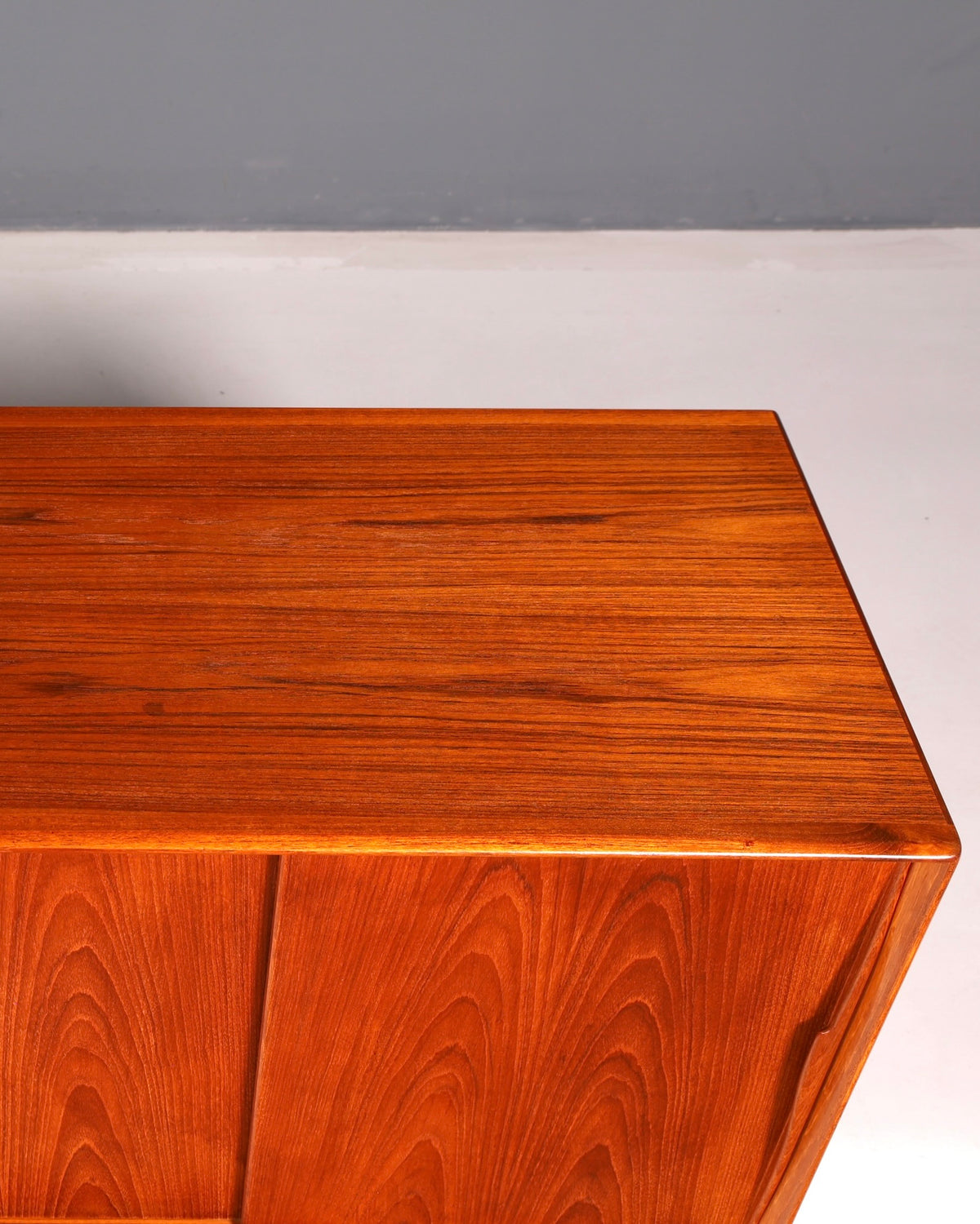 Wunderschönes Dyrlund Mid Century Sideboard Teak Danish Design Schrank Kommode Vintage