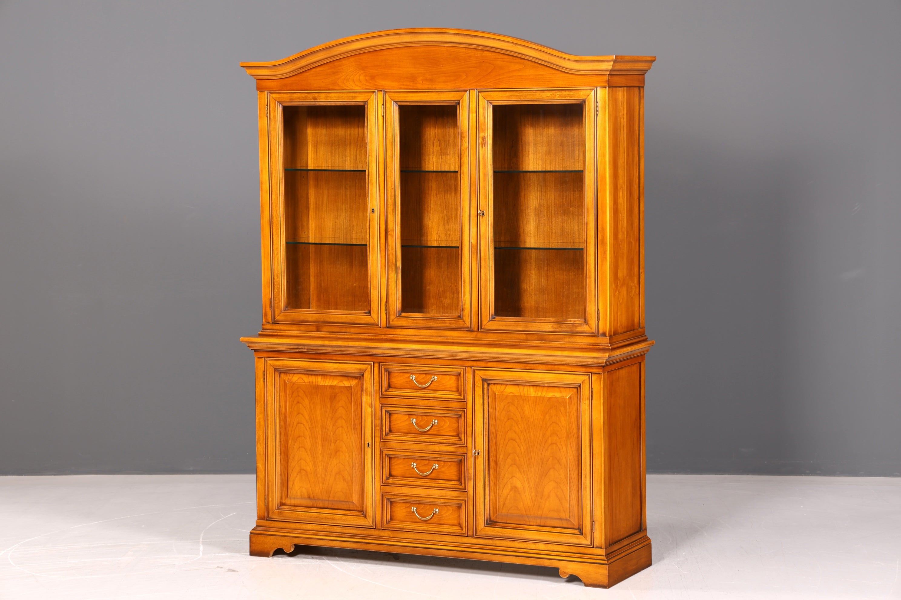 Traumhafte Original Selva Vitrine Kirschholz Buffet Bibliothek Antik Stil Schrank Geschirrschrank Italienische Möbel