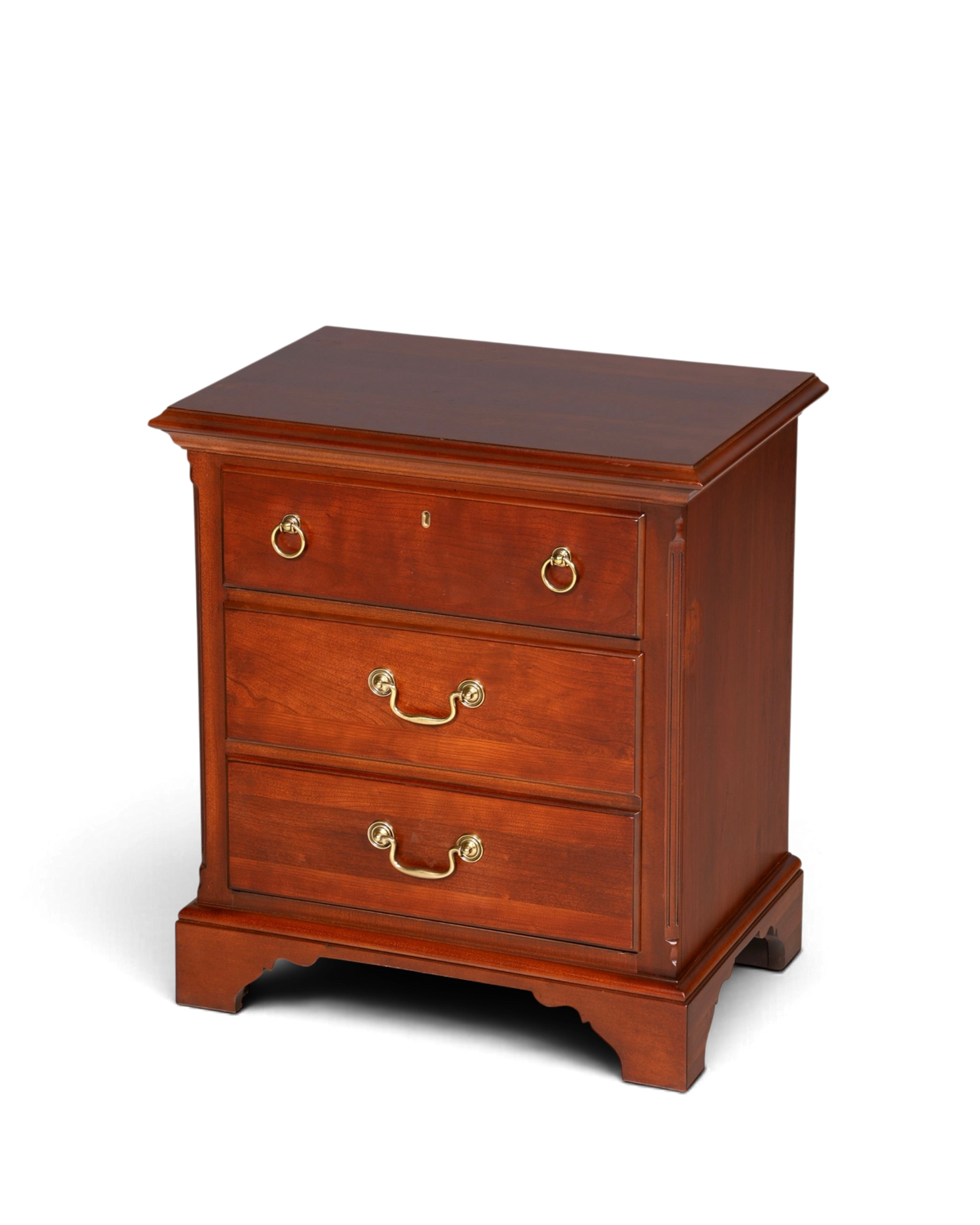 Hauptstadt Möblerei Drexel Heritage Kommode aus massivem Holz im antiken amerikanischen Stil mit zwei Schubladen