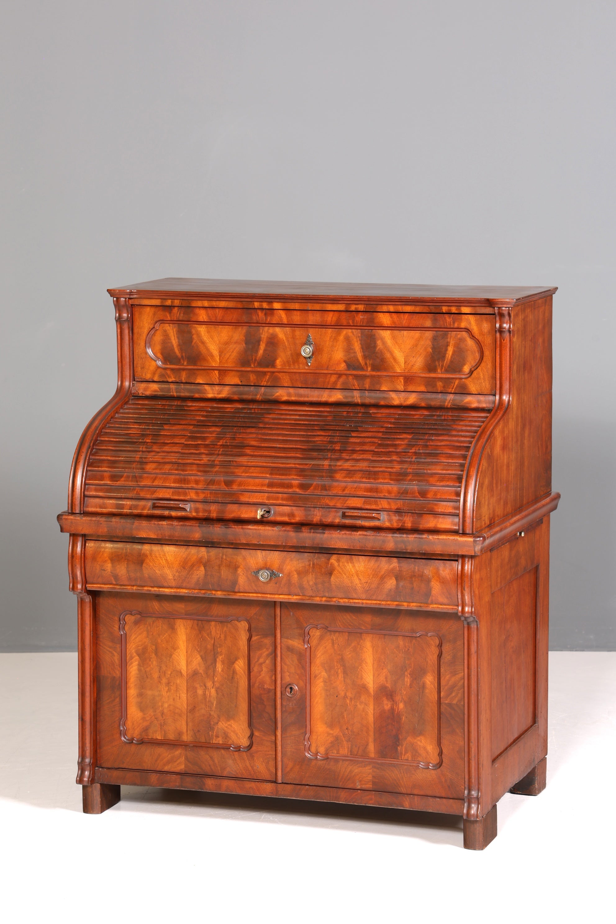 Beeindruckender Louis Philippe Sekretär Antik Rollladen Sekretär Nussbaum Schreibtisch Aufsatzsekretär