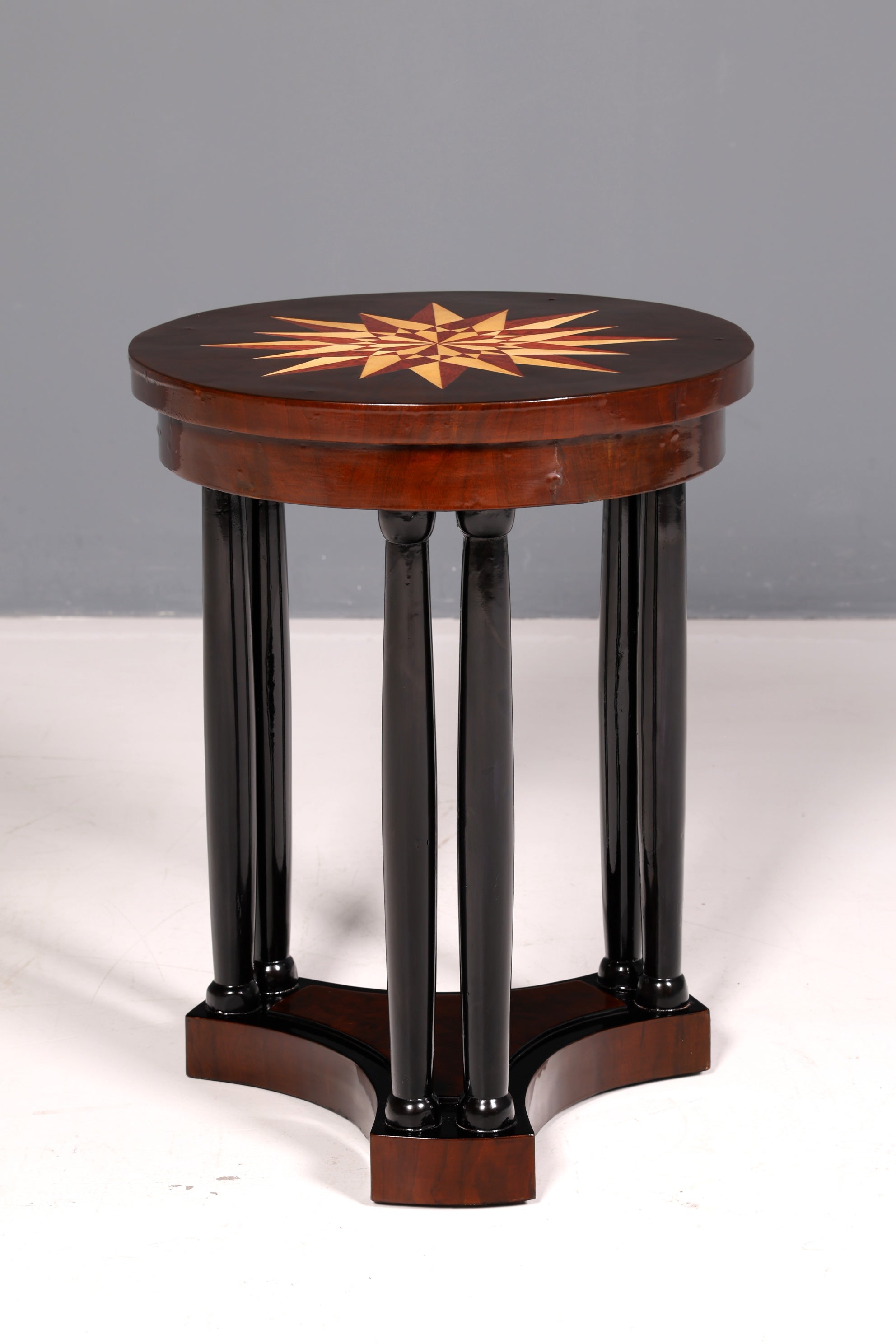 Wunderschöner Art Deco Stil Tisch Luxus Couchtisch Ablagetisch Beistelltisch Rund Echt Holz Vintage