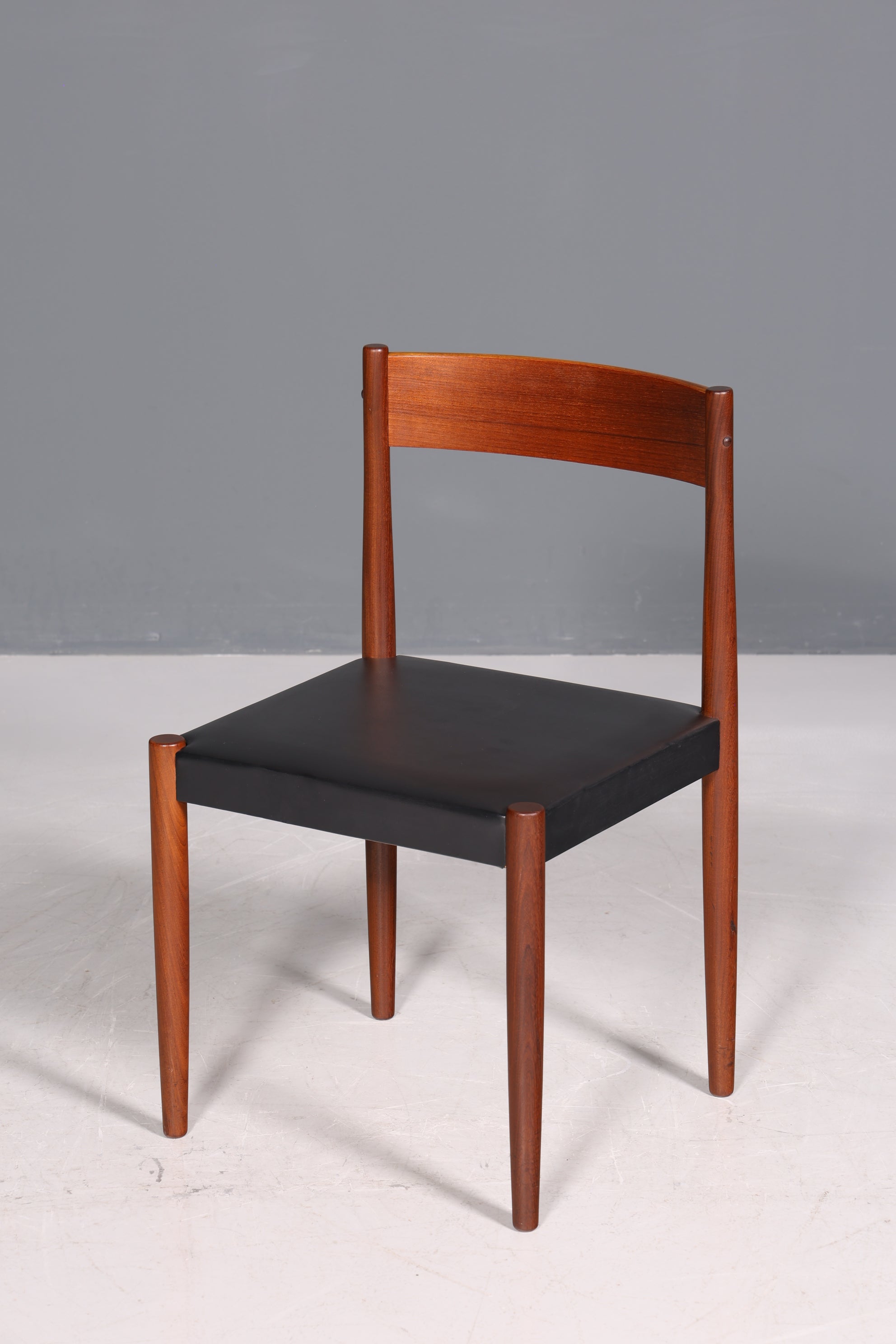 Chaise simple de style milieu du siècle, en palissandre, style secrétaire rétro, en cuir véritable, chaise de cuisine design danois, 1 sur 2