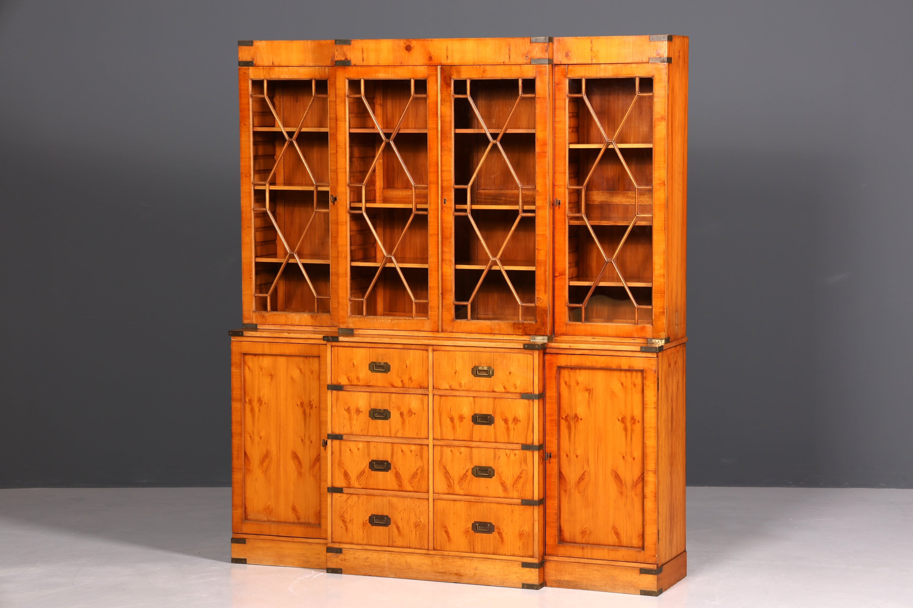 Magnifique vitrine maritime, meuble anglais, bibliothèque en bois véritable, buffet anglais