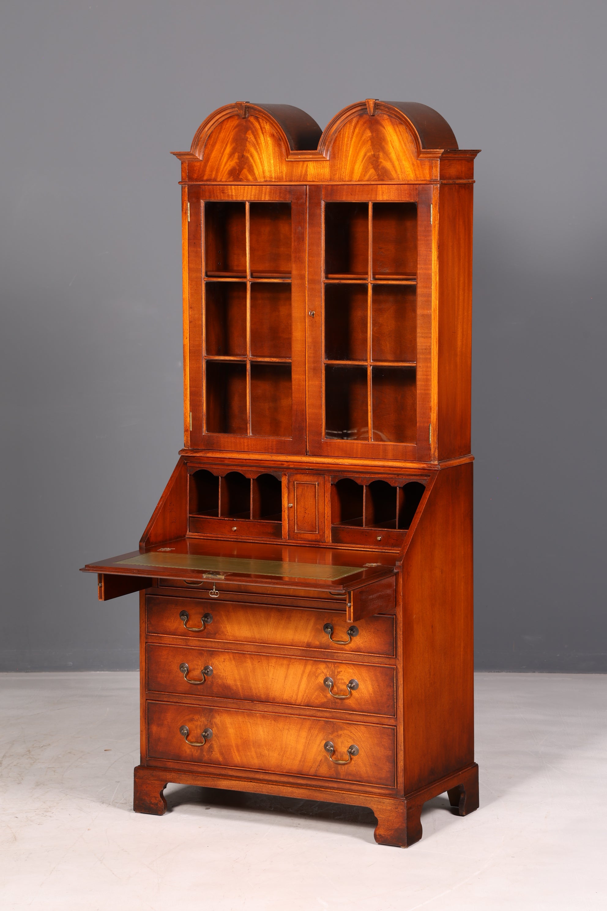 Wunderschöner Englischer Aufsatzsekretär Sekretär Bücherschrank Vitrine Mahagoni Antik Büro Schreibschrank UK