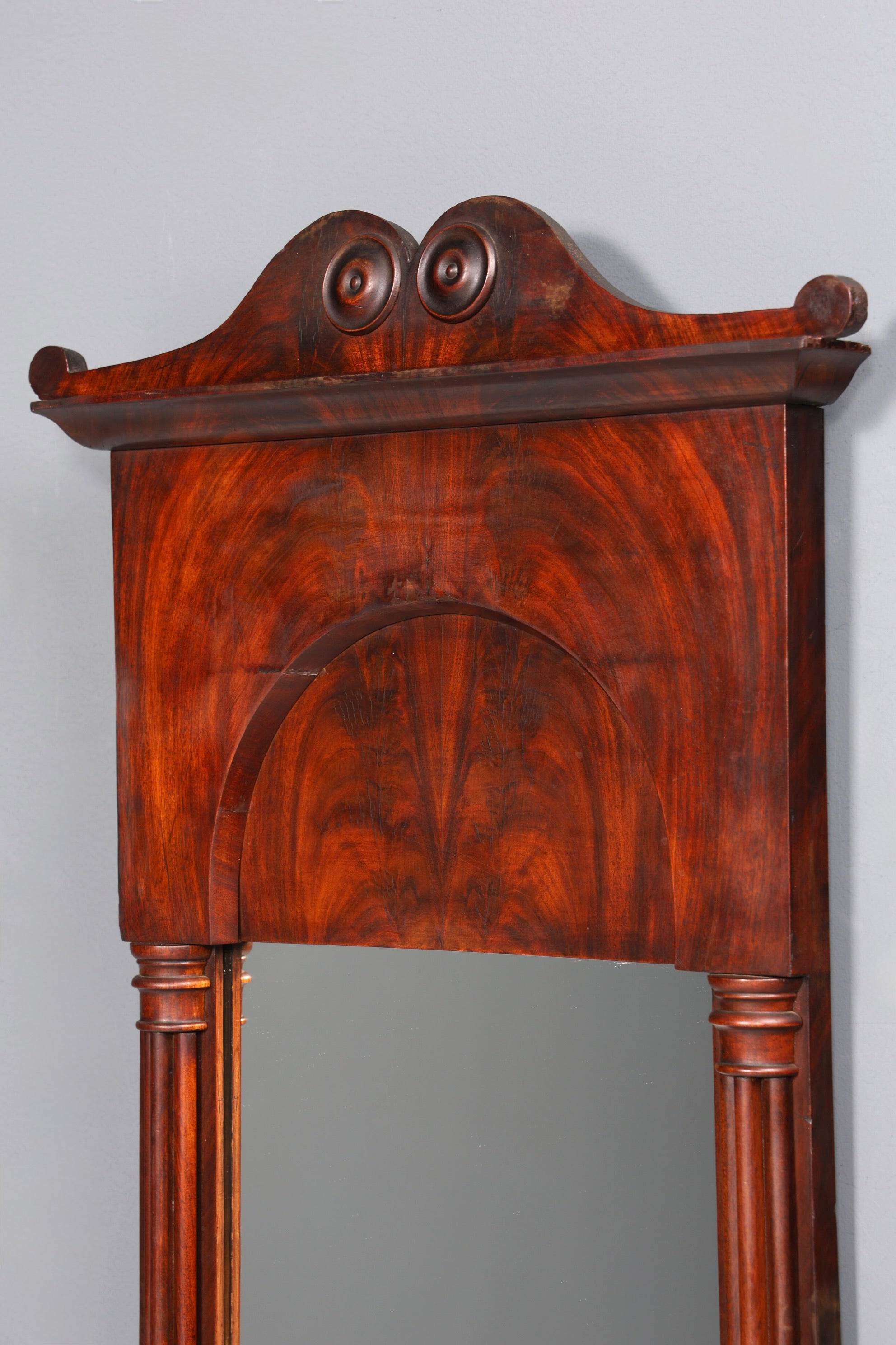 Magnifique miroir Biedermeier, style Louis-Philippe, datant d&
