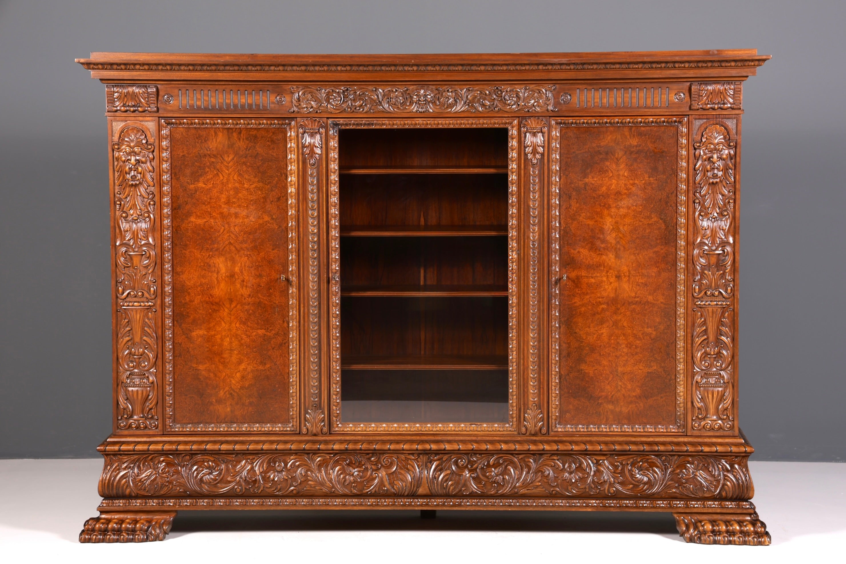 Wunderschöner Neorenaissance Bücherschrank Antik Vitrine Herrenzimmer Gründerzeit Buffet Schrank Regal Kanzlei