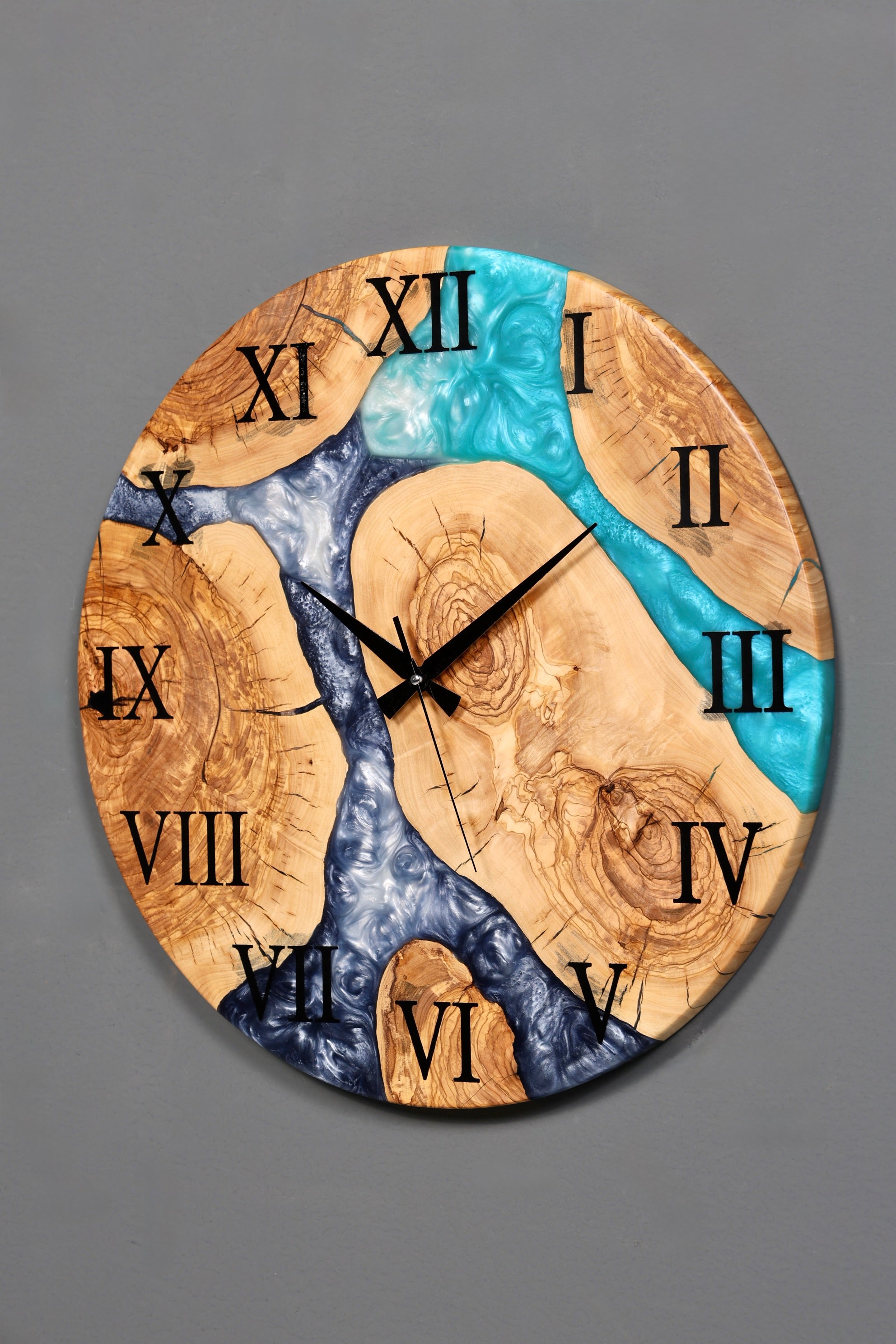 Magnifique horloge murale artisanale en résine époxy, motif olivier, motif océan bleu, horloge analogique en époxy