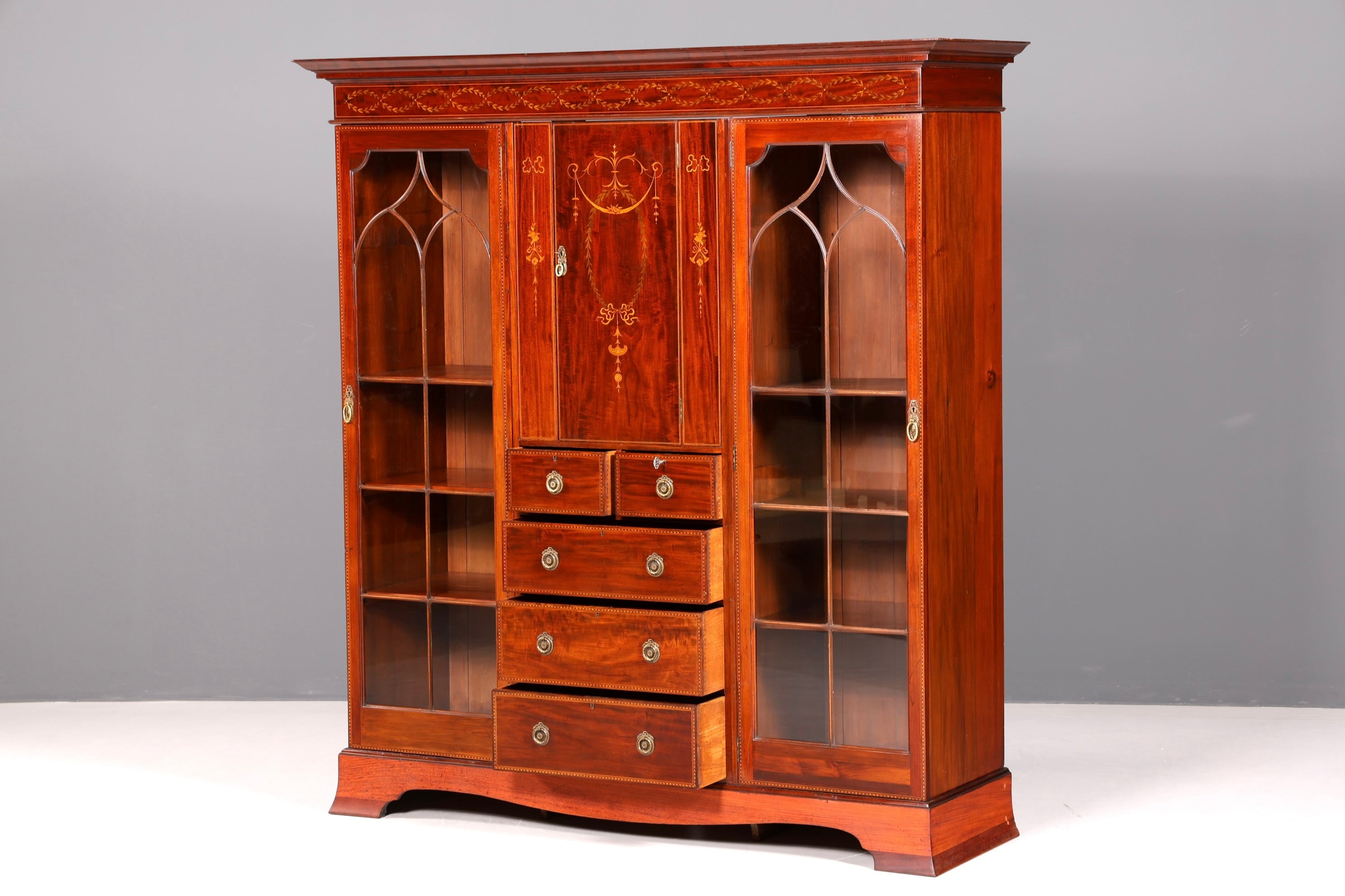 Wunderschöne Englische XXL Vitrine Bibliothek Bücherschrank UK Buffet Schrank Antik