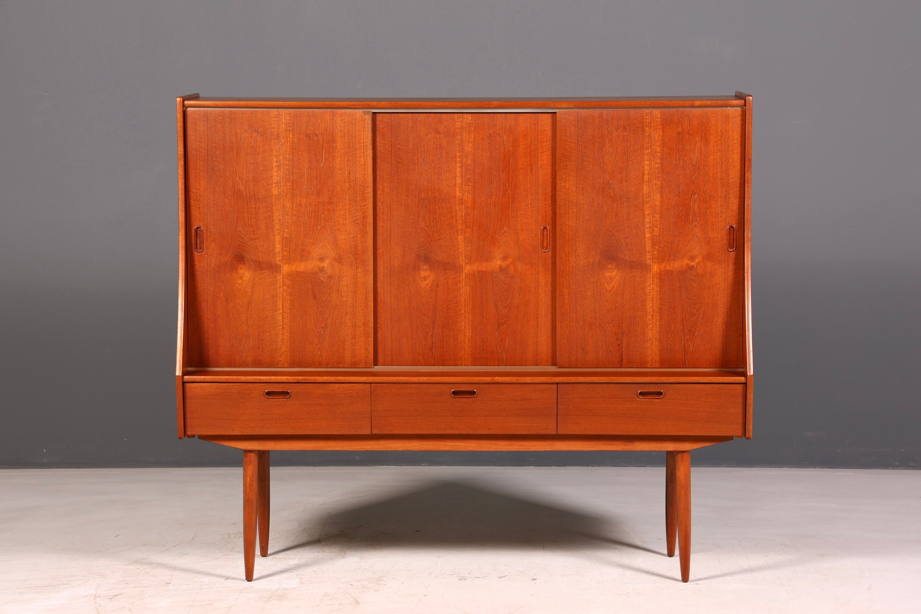 Traumhaftes Mid Century Sideboard Teak Highboard Schrank Vintage Danish Design Kommode