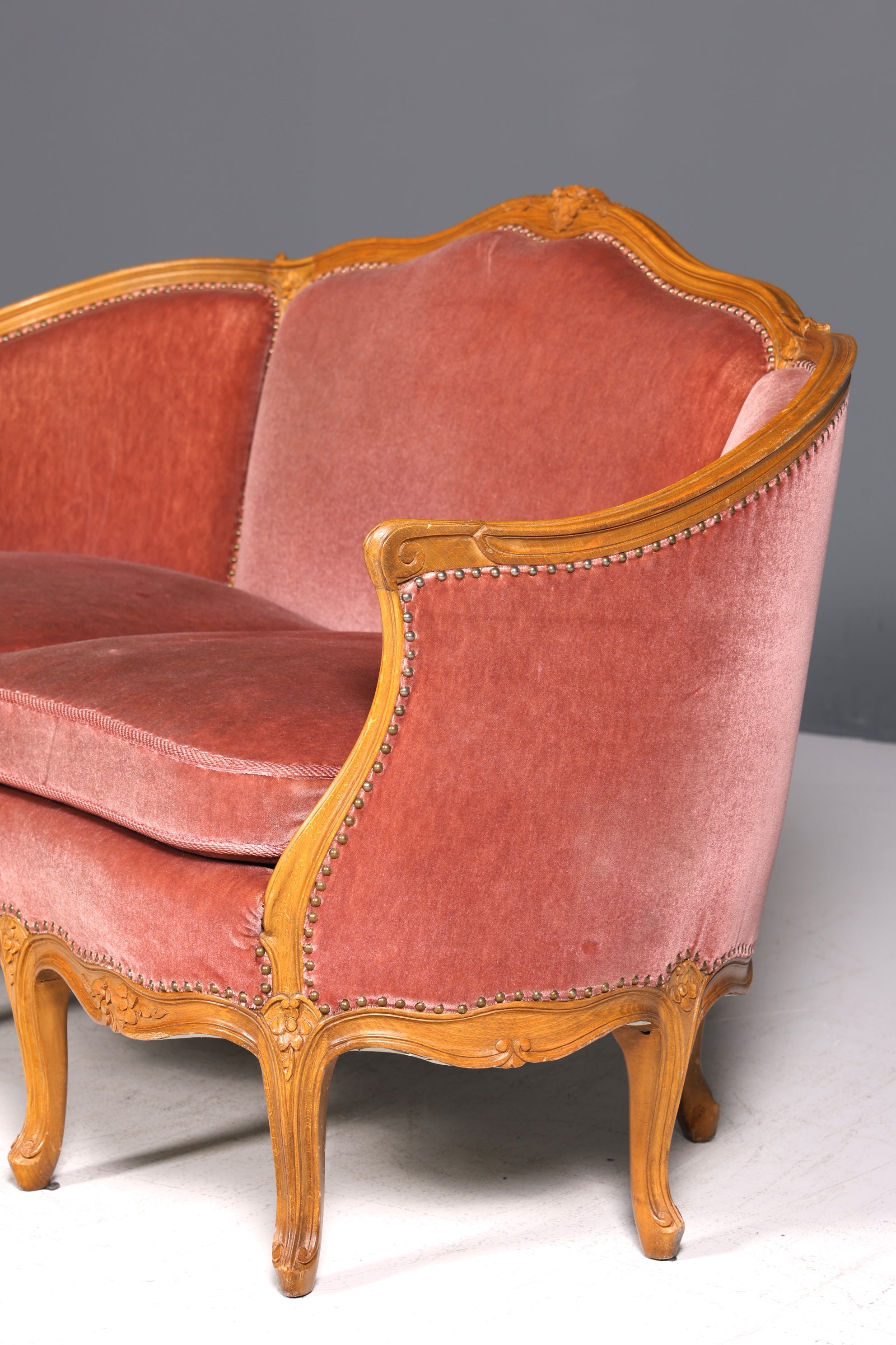 Magnifique canapé Chippendale, canapé de style baroque, tissu velours, méridienne 2 places