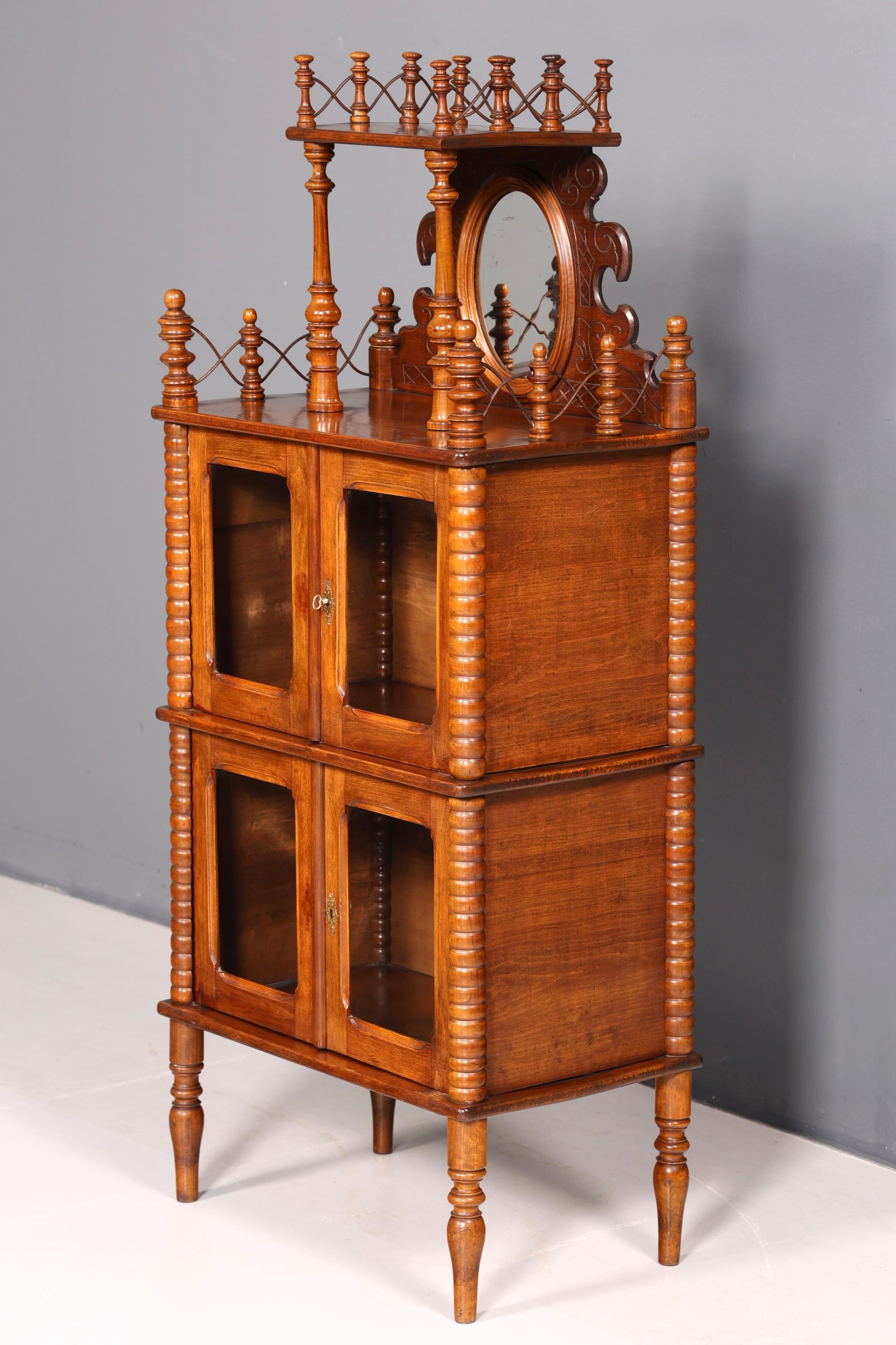 Edle Gründerzeit Vitrine um 1880 Schränkchen Antik Louis Philippe Etagere Vertiko Nussbaum Glasvitrine Bücherregal Schrank Vintage