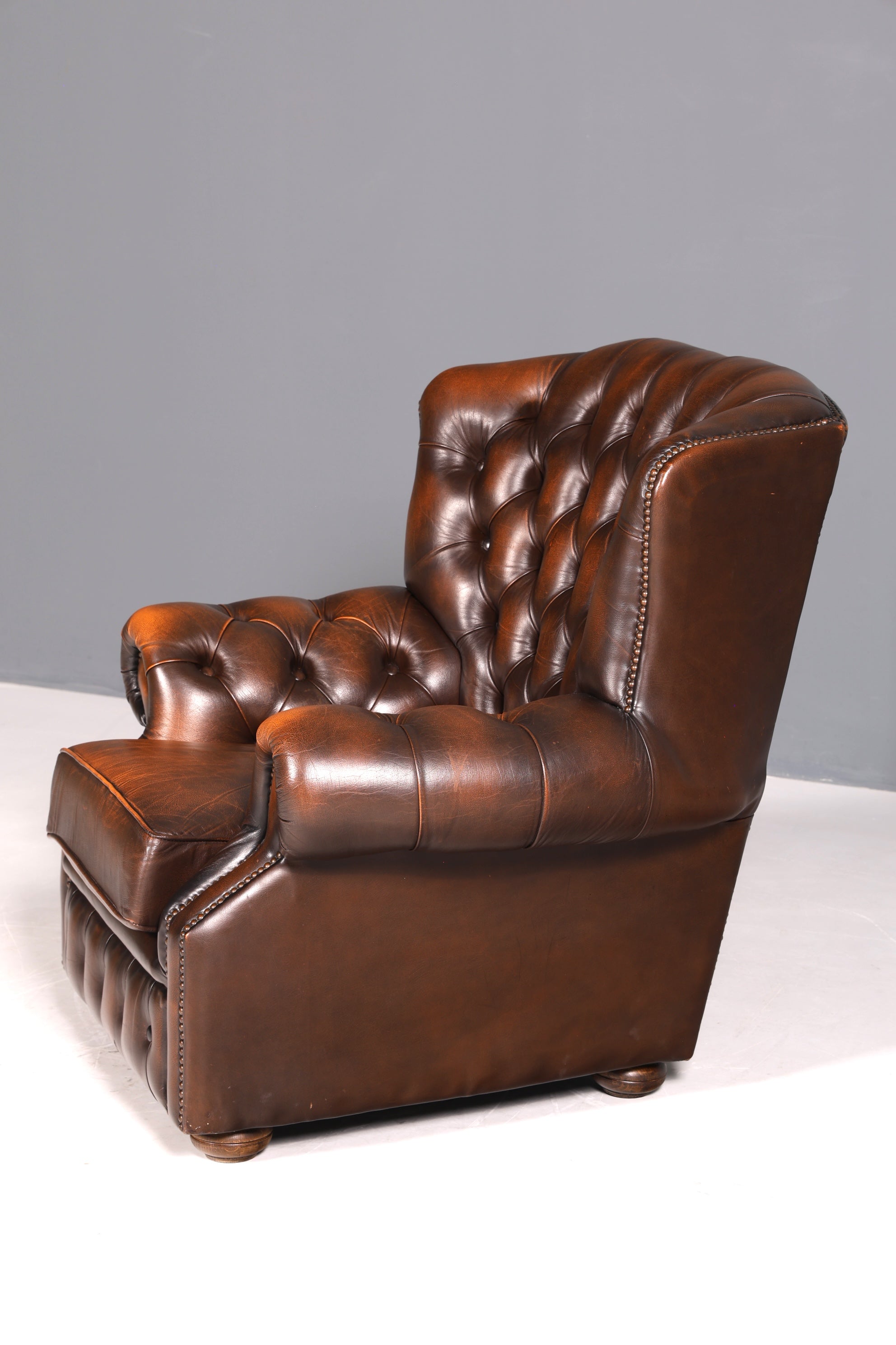 G102 Finish Original Chesterfield Ohrenbacken Sessel Englisch Leder Herrensessel UK Armlehnsessel