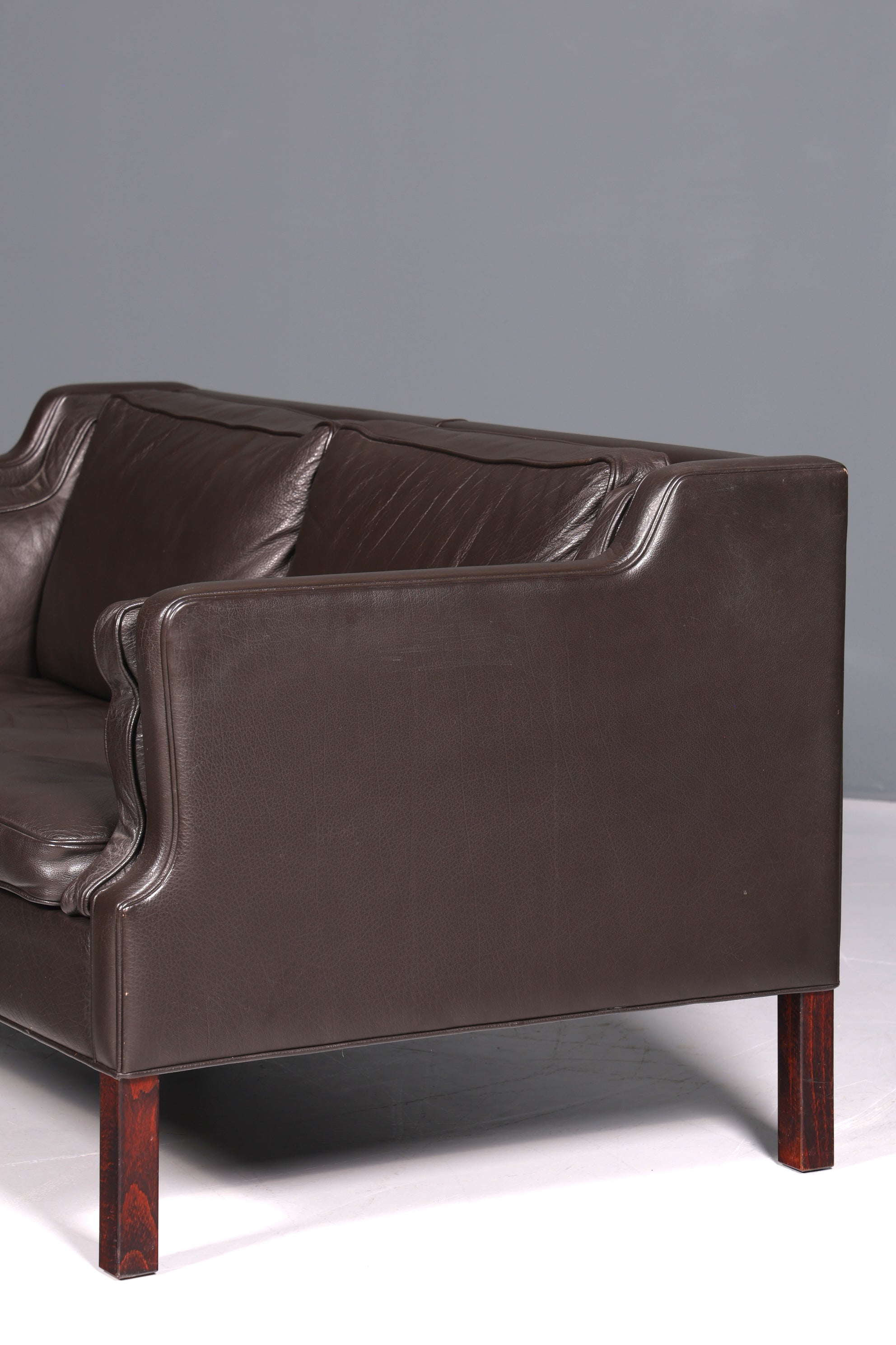 Wunderschönes Designer Børge Mogensen Sofa 2 Sitzer echt Leder Couch Modell 2213 Made in Denmark Canapé