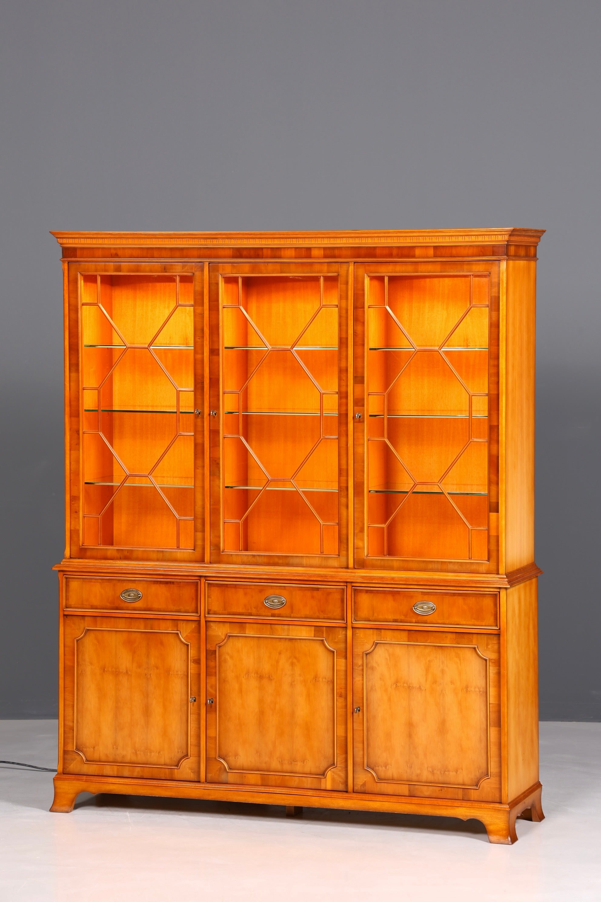 Magnifique vitrine Heldense d&