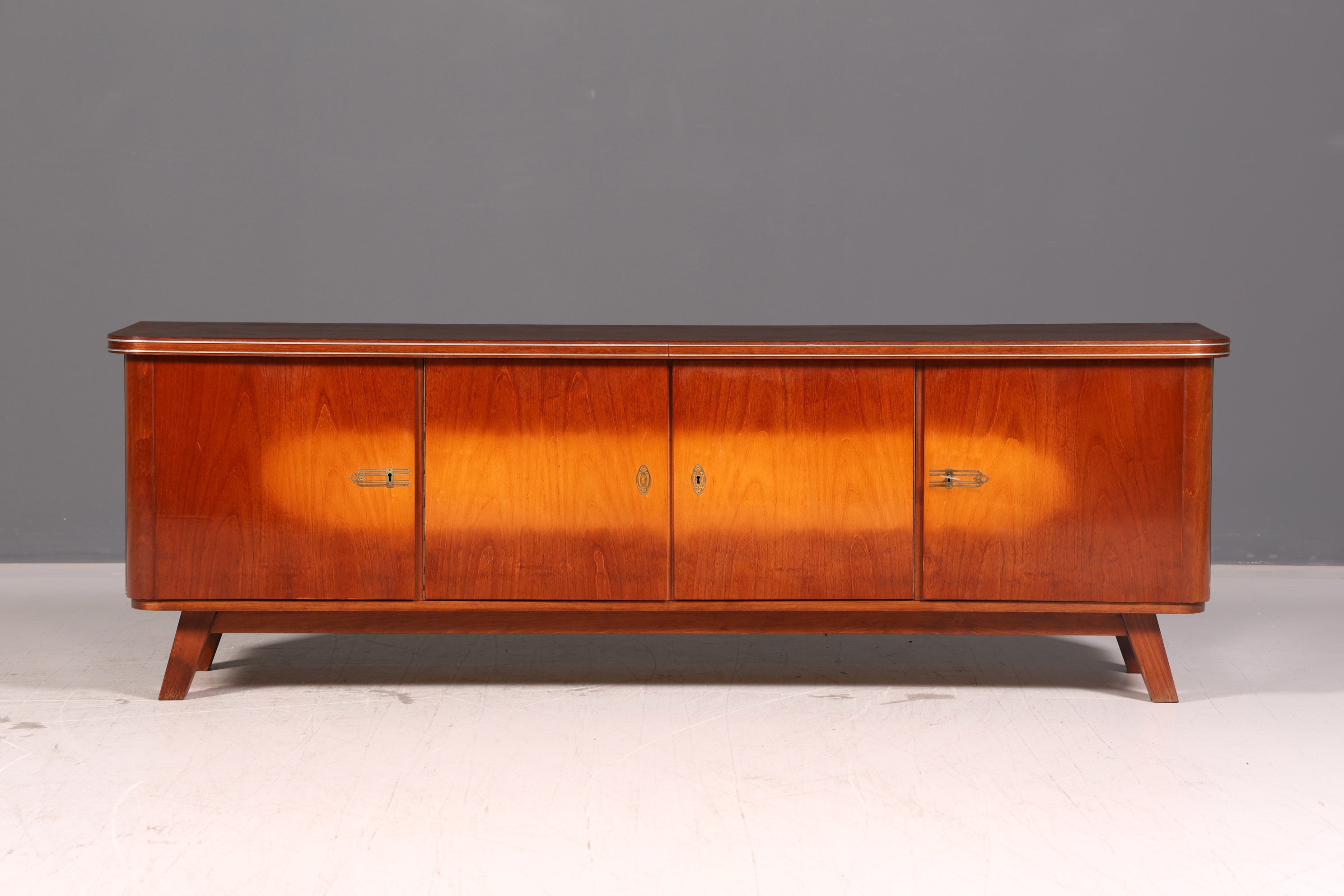 Wunderschönes Mid Century Sideboard Vintage Longboard TV Kommode Schrank Vintage Lowboard 60s Holz