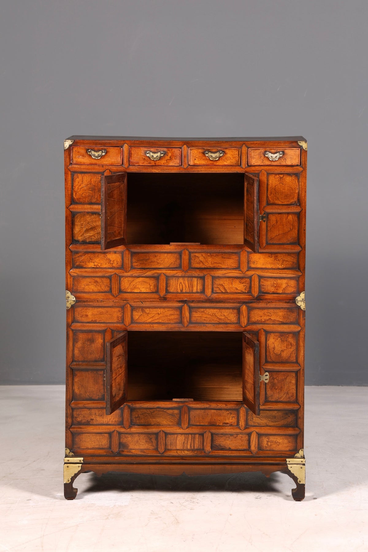Wunderschöner Asiatischer Schrank Kabinettschrank Antik Kommode Messing echt Holz Vertiko