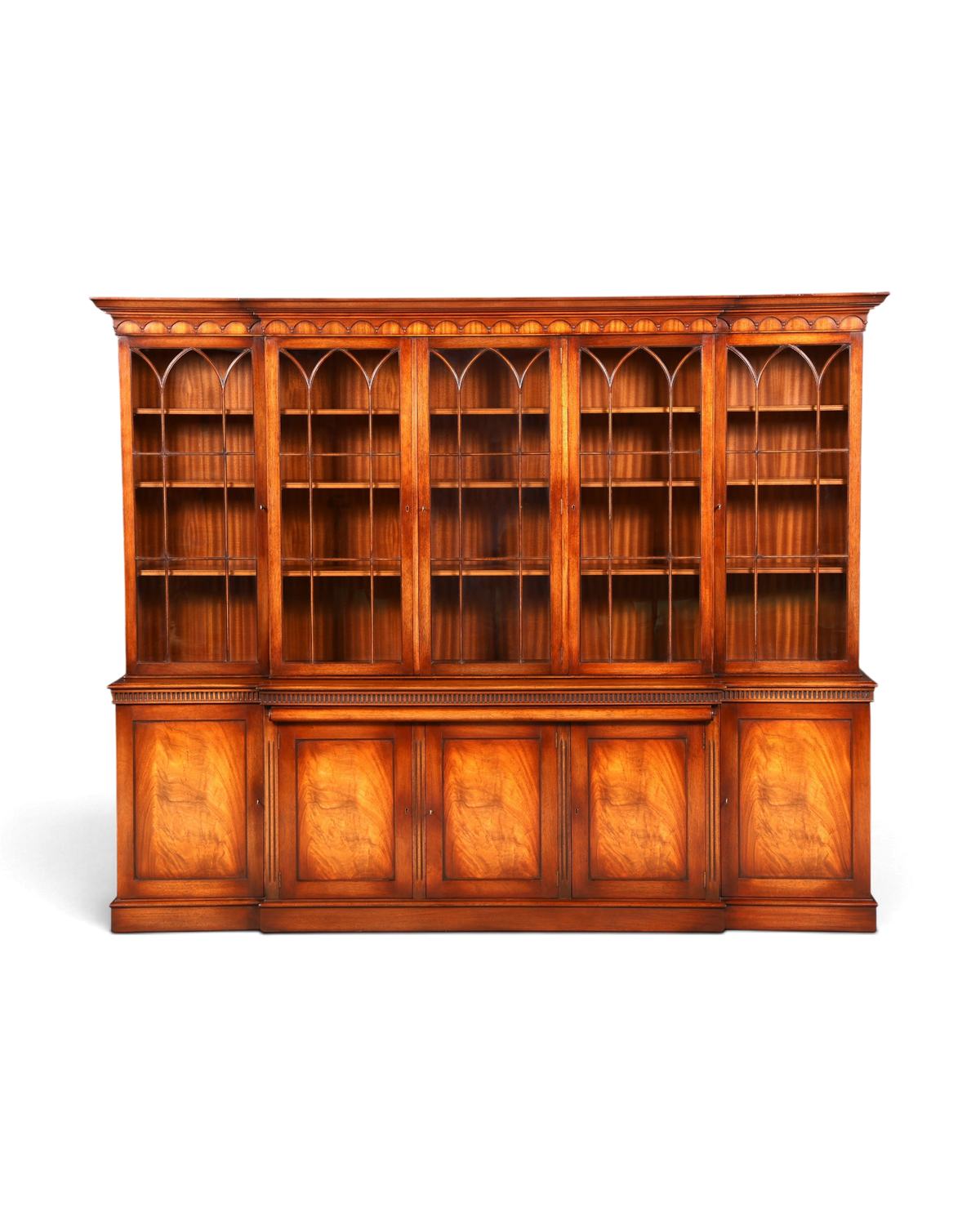 Hauptstadt Möblerei englische Vitrine aus Holz mit Sekretär, Glasfronten und dekorativen Messingbeschlägen