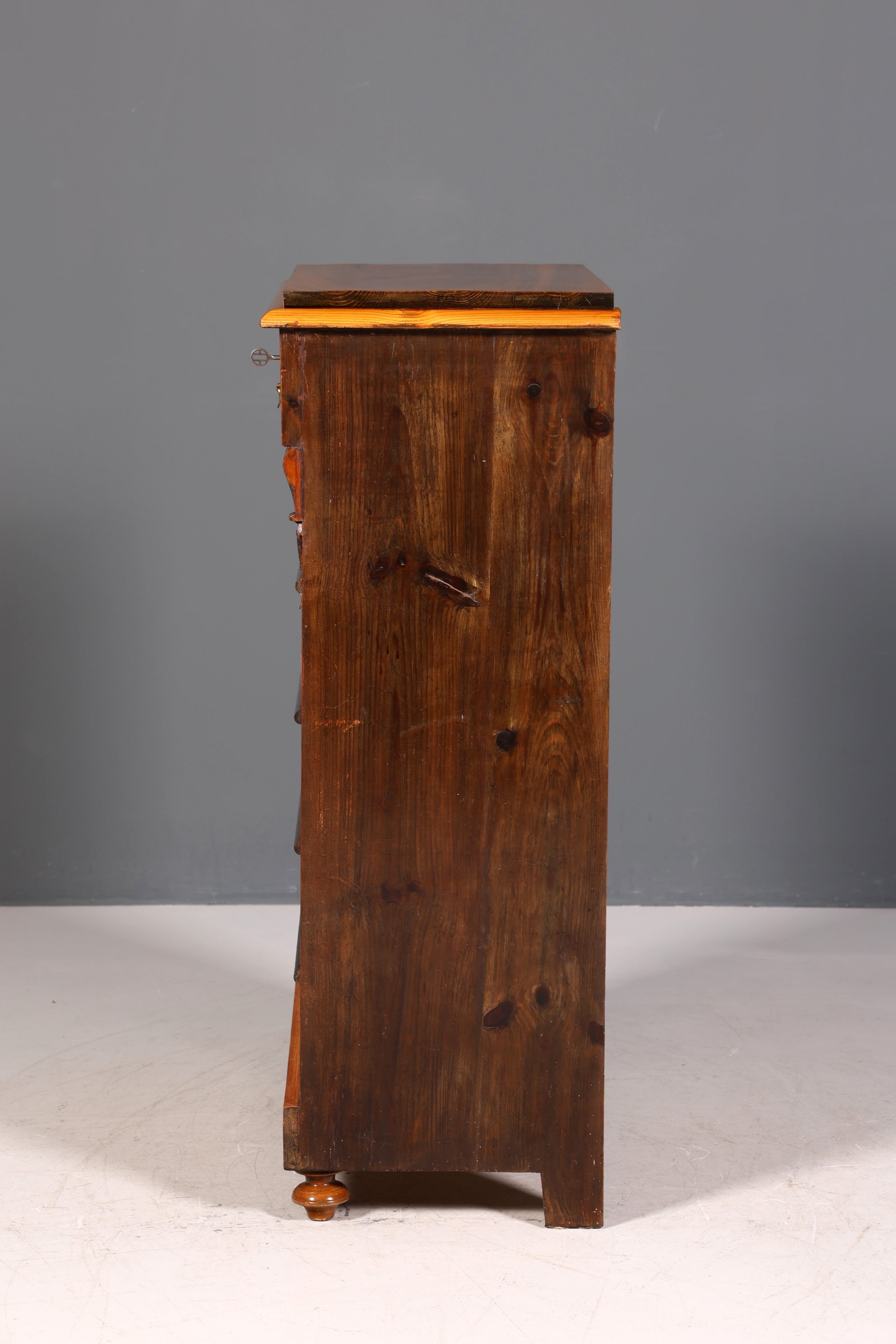 Belle commode Gründerzeit, vertiko Art Nouveau, commode antique, commode en lin