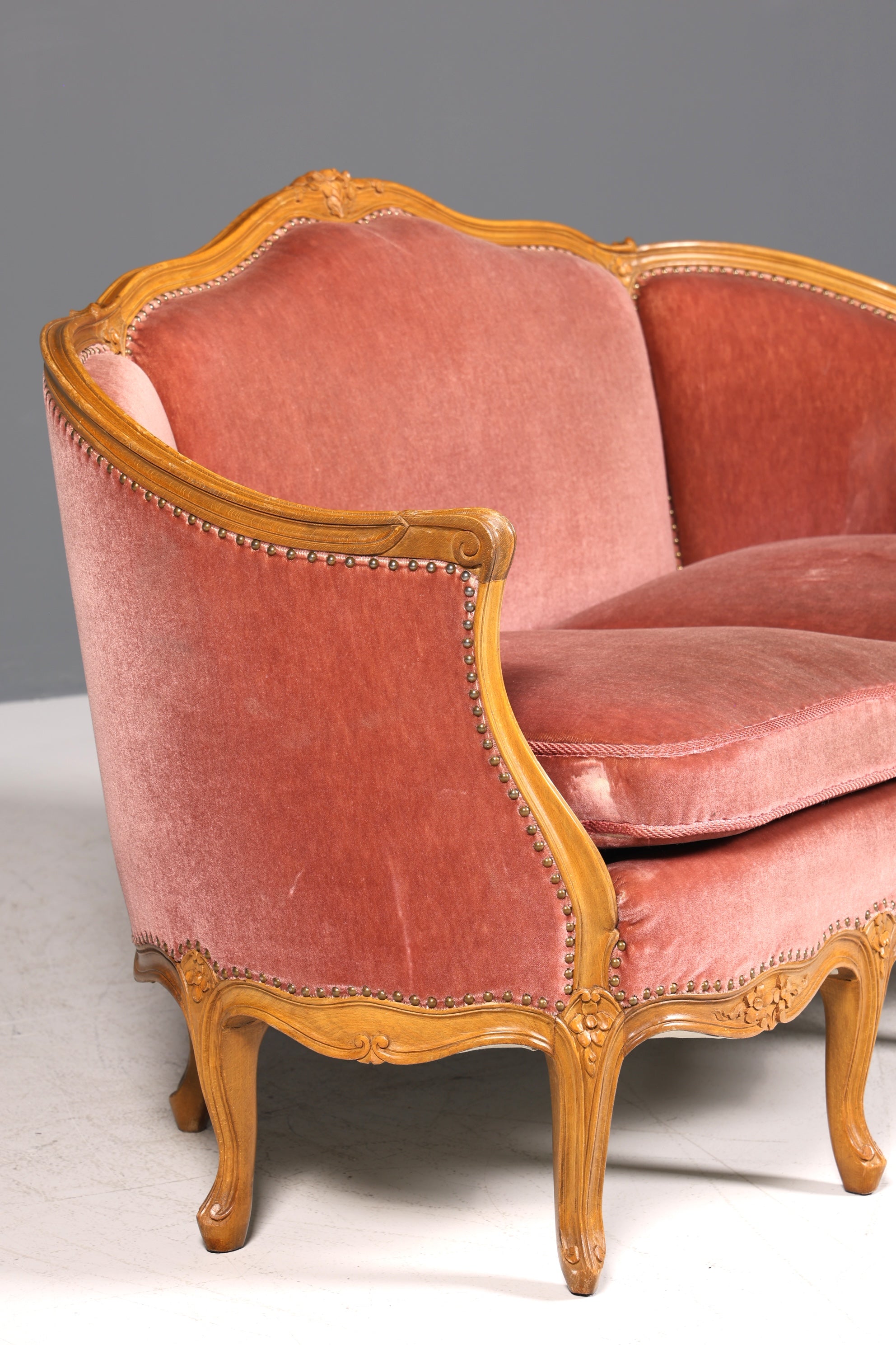 Magnifique canapé Chippendale, canapé de style baroque, tissu velours, méridienne 2 places