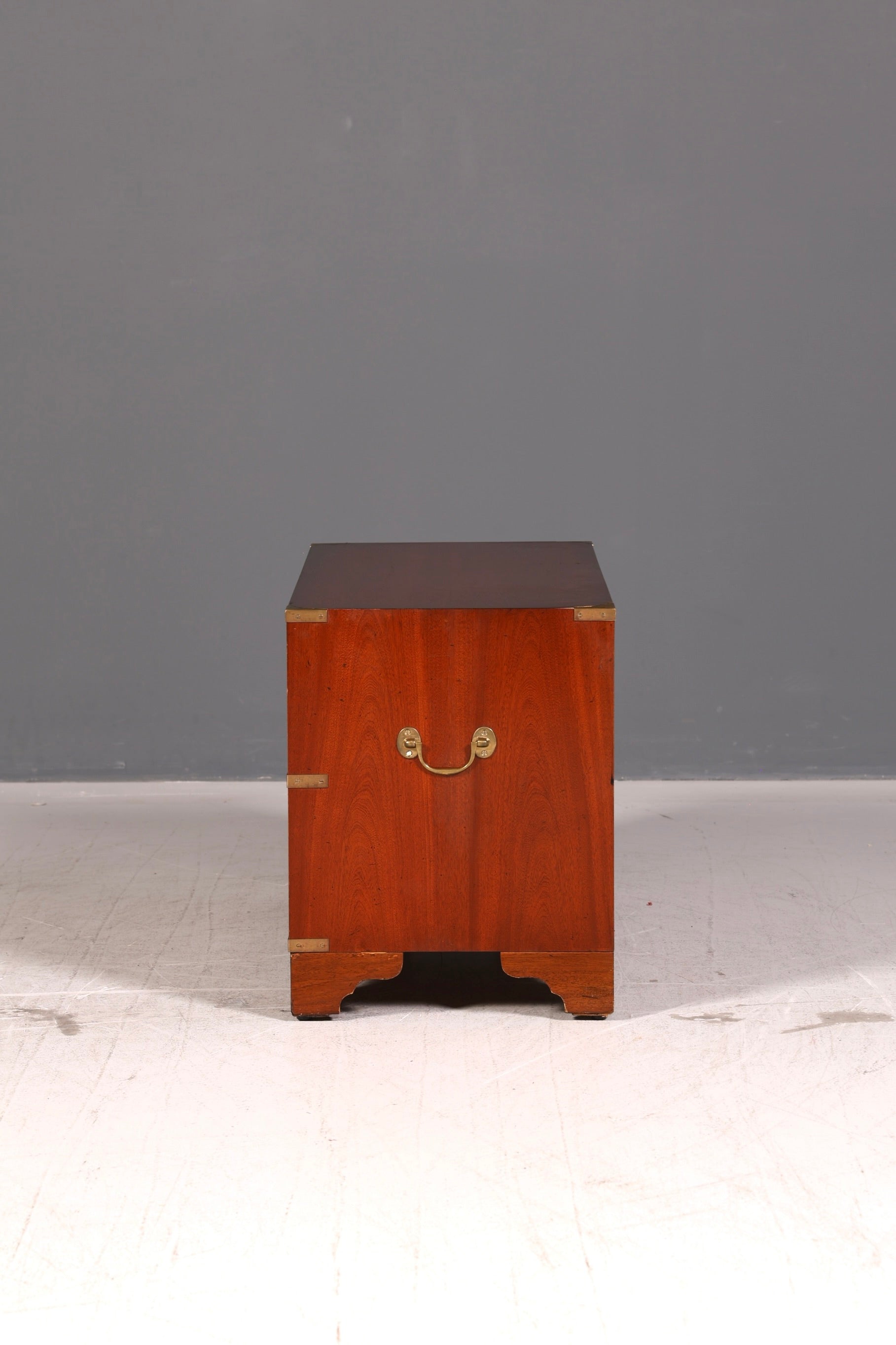 Wunderschöne Maritime Kommode Kemble Englisch Military Chest Schubladenkommode Wäschekommode 1 von 2