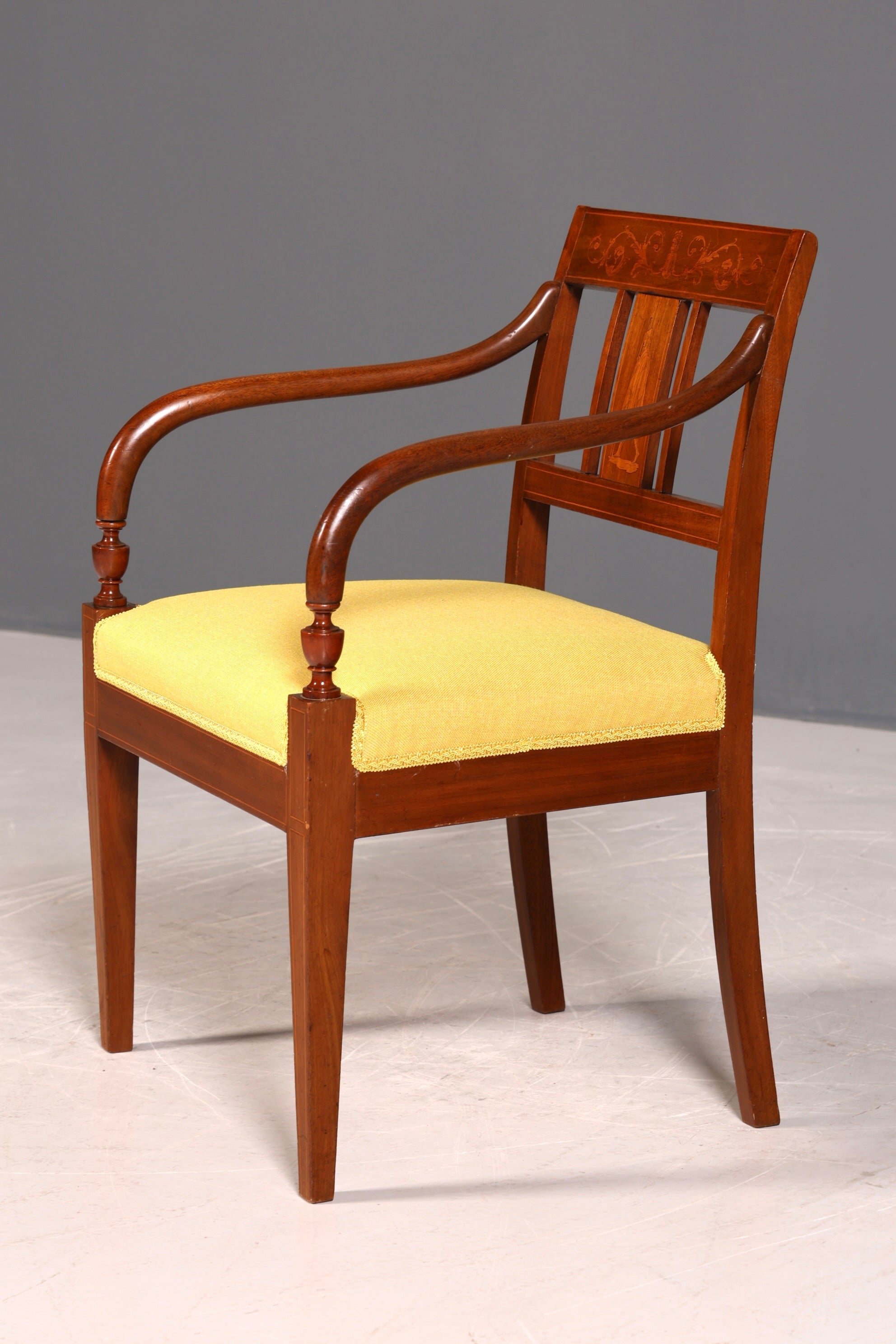 G202 Finish Wunderschöner Englischer Stuhl UK Küchenstuhl Antik Stil Sekretär Stuhl Polsterstuhl (Kopie 3)