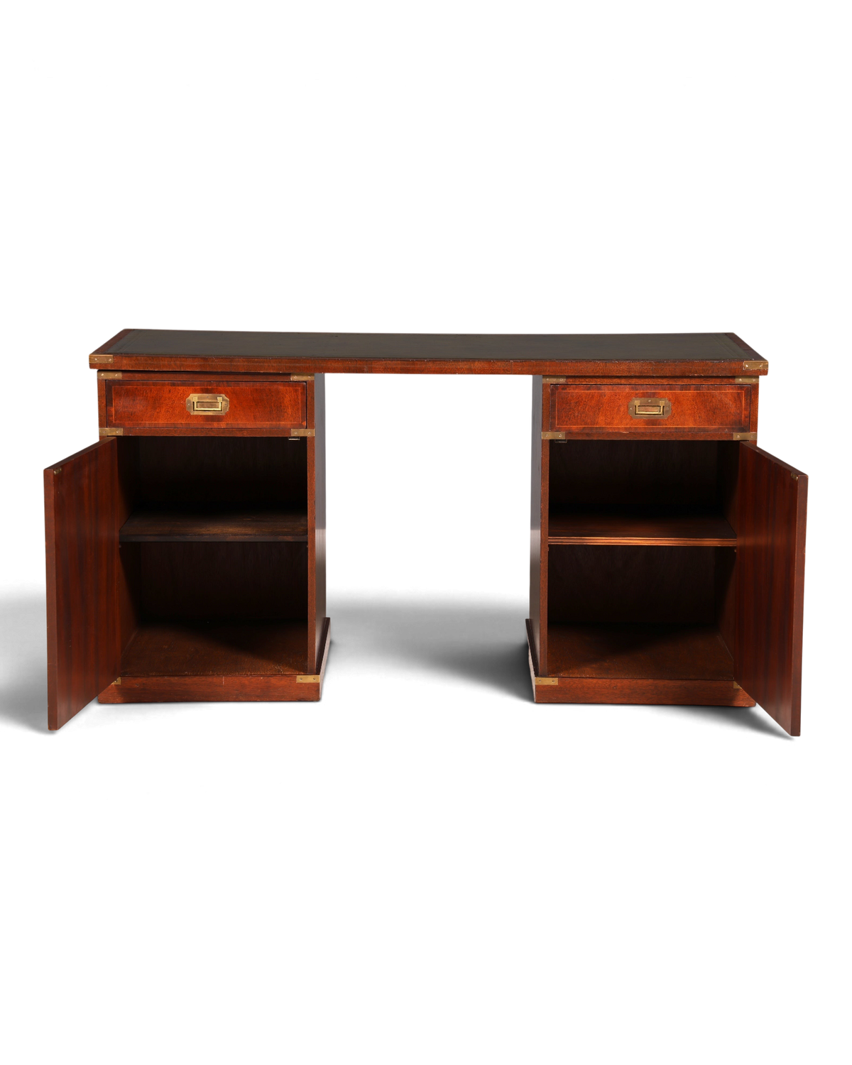 Hauptstadt Möblerei maritimer Schreibtisch im Military Chest Stil aus Holz mit Lederauflage und Messingbeschlägen