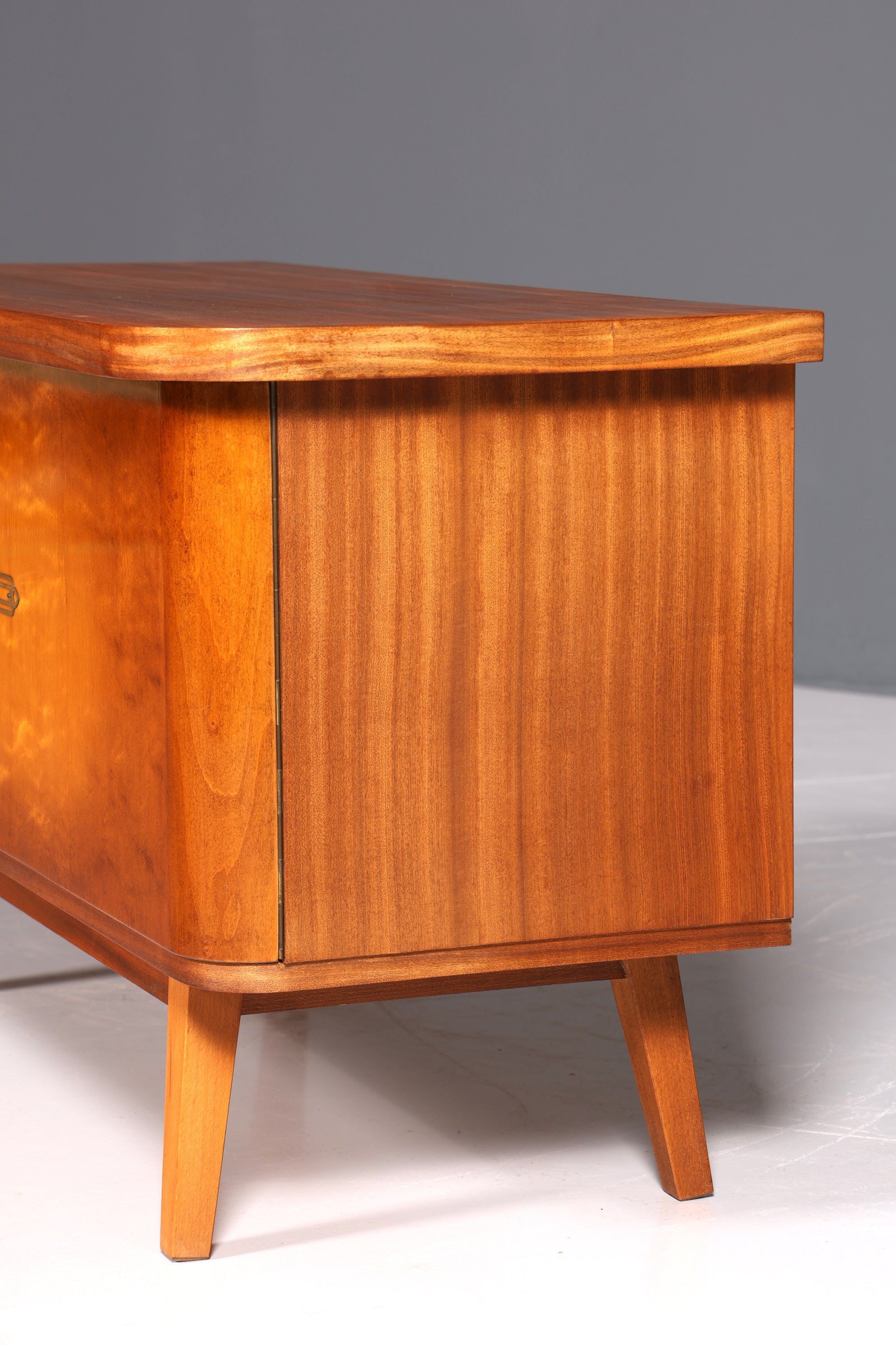 Commode élégante de style années 60, commode rétro pour entrée, meuble TV vintage, années 60