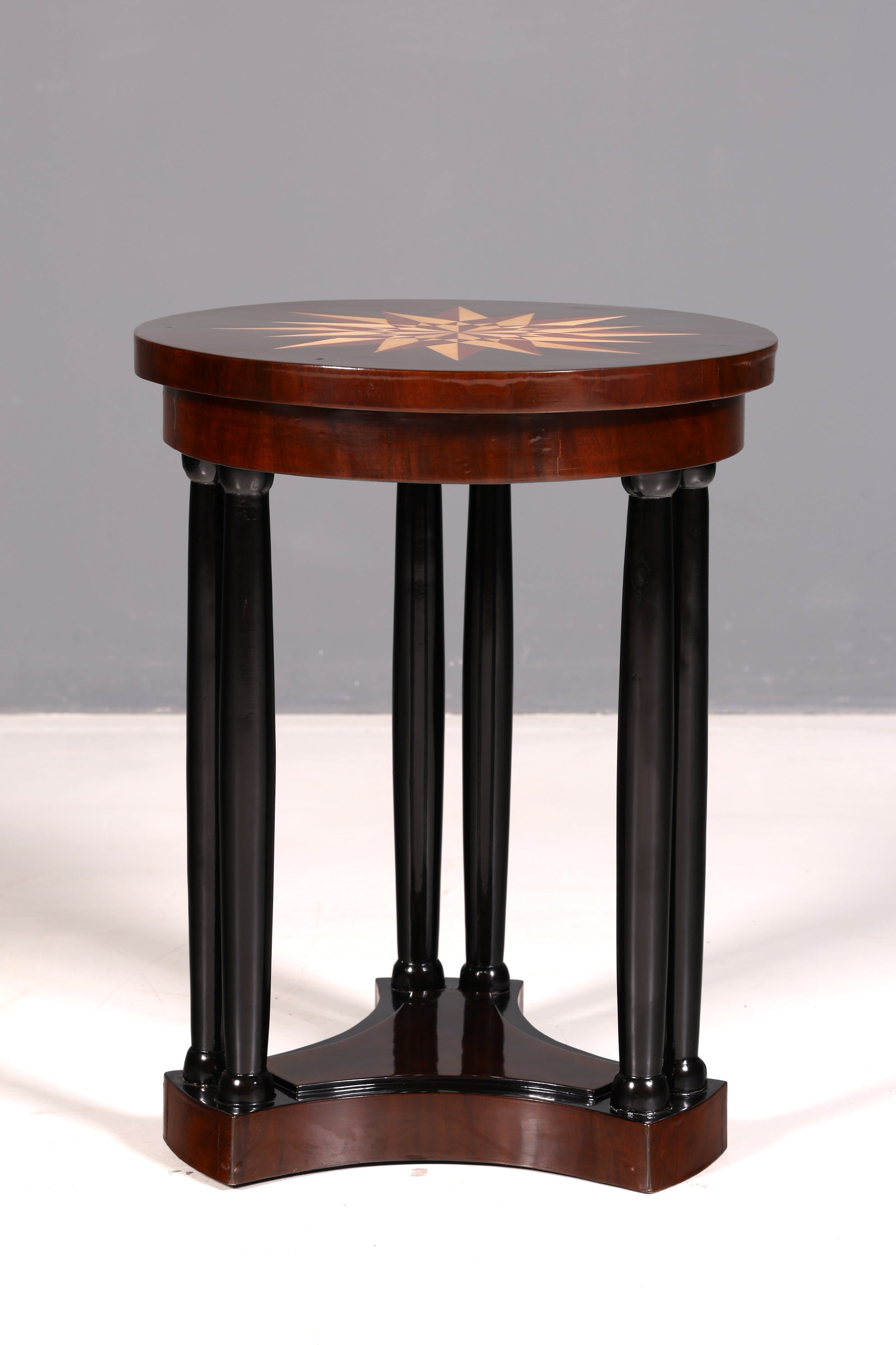 Wunderschöner Art Deco Stil Tisch Luxus Couchtisch Ablagetisch Beistelltisch Rund Echt Holz Vintage