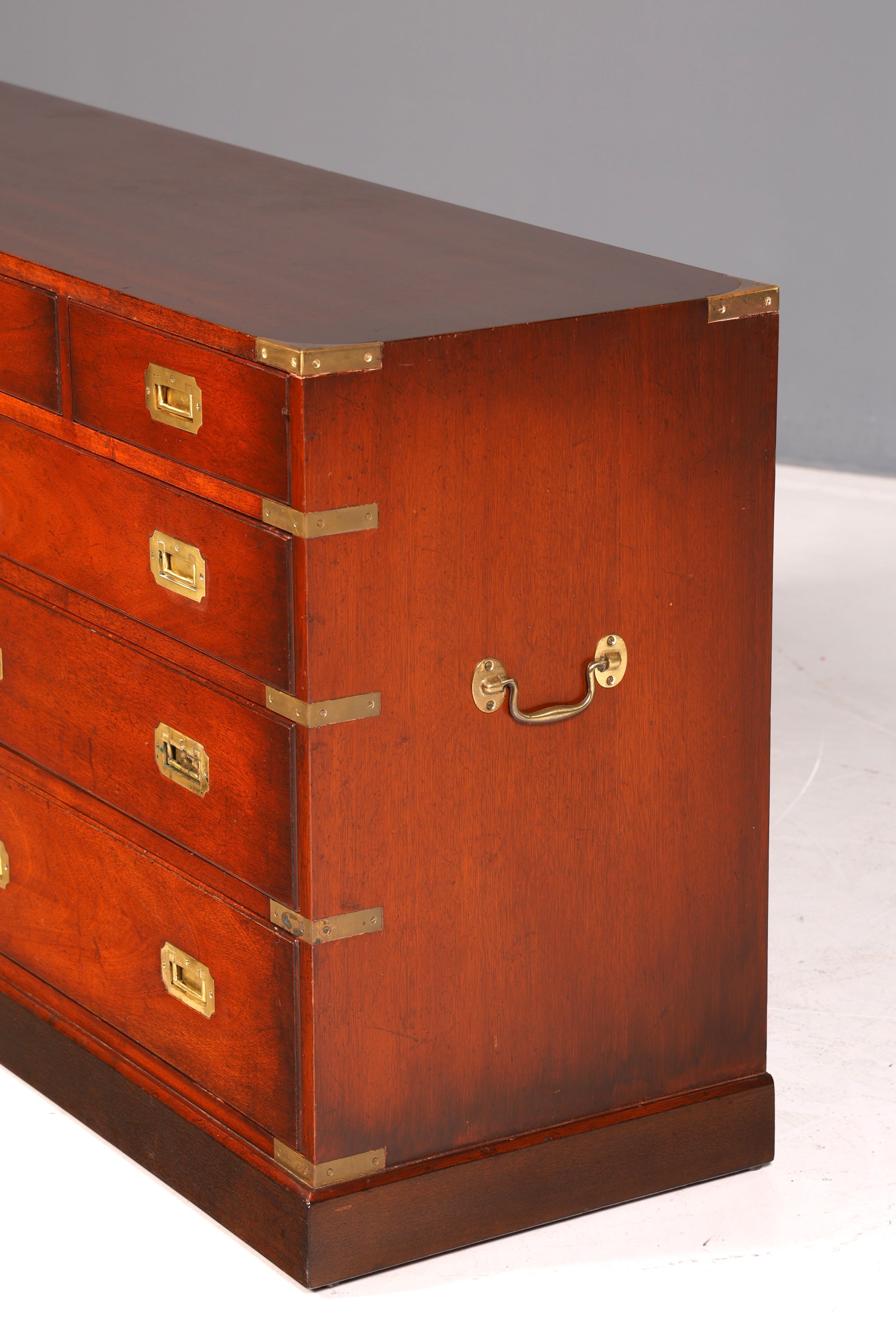 Traumhaftes Maritimes Sideboard Englische Military Chest Schiffskommode Antik Schrank Kolonial Vintage