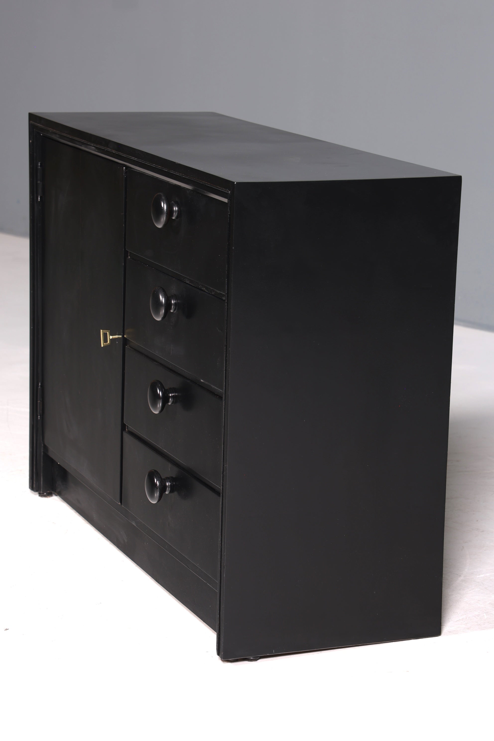 F701 Finition Belle commode de style Art Déco vers 1940 Buffet Commode