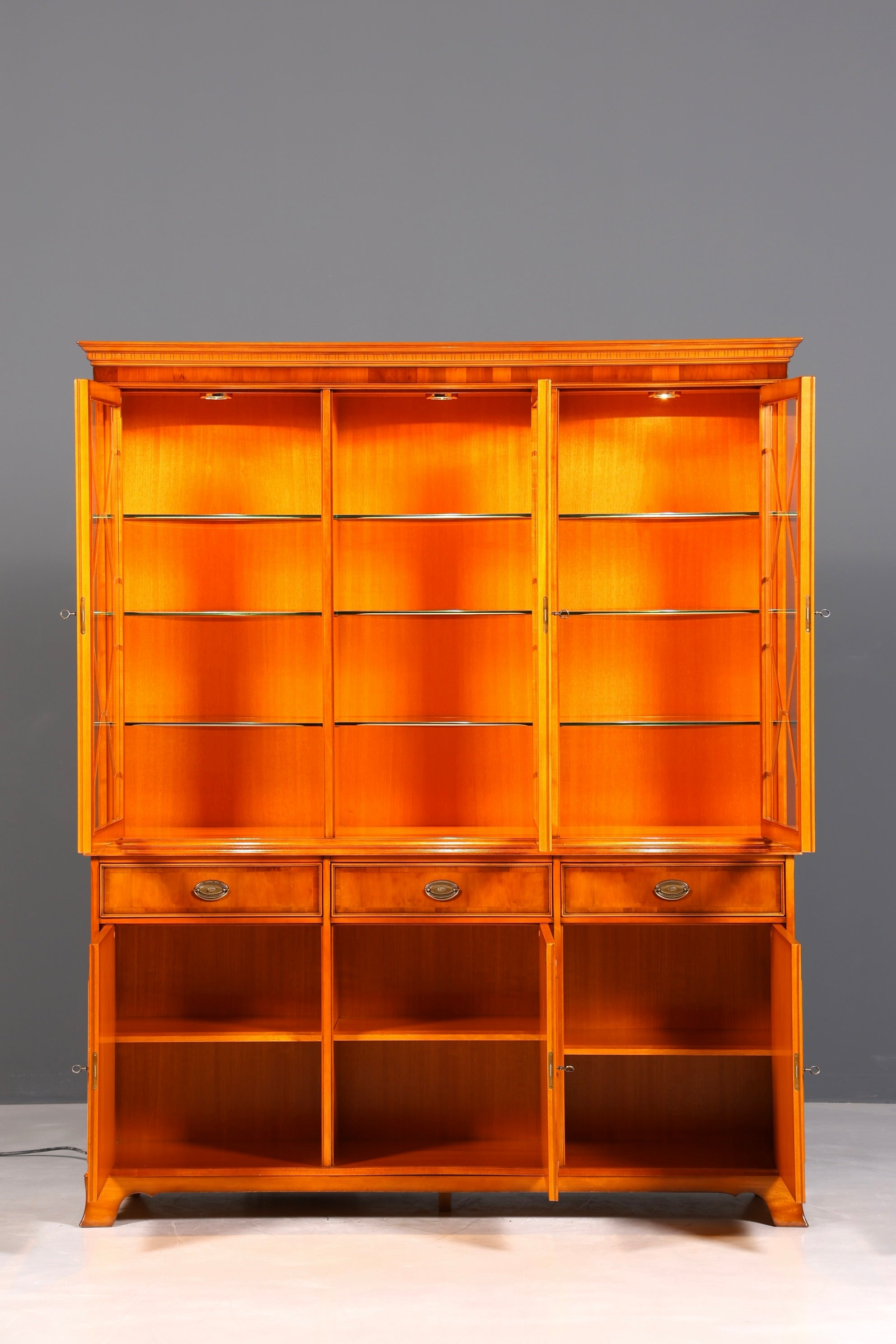 Magnifique vitrine Heldense d&