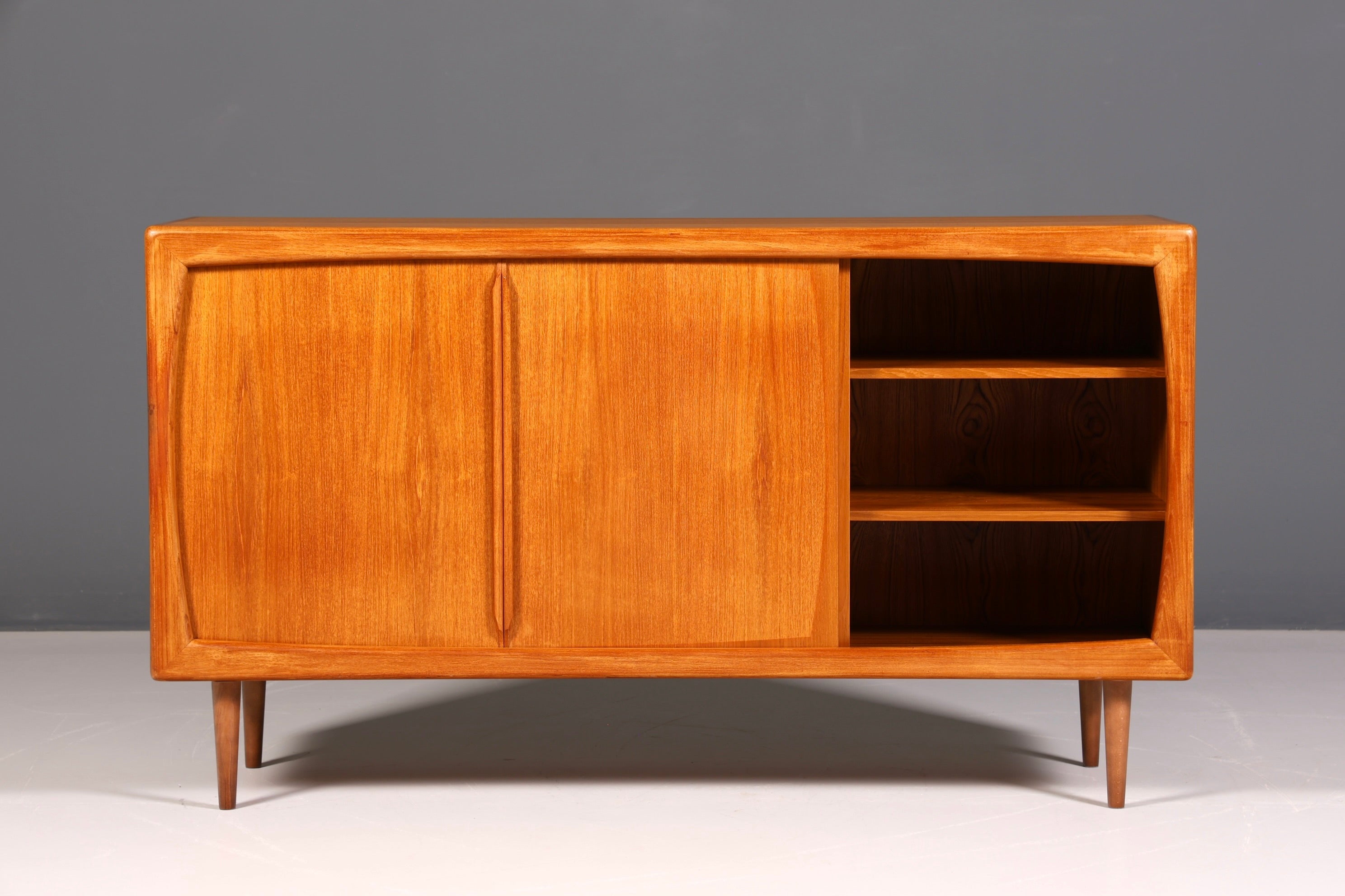 Edles Original Dyrlund Sideboard Mid Century Schrank Danish Design Teak Holz TV Schrank 60s Buffet