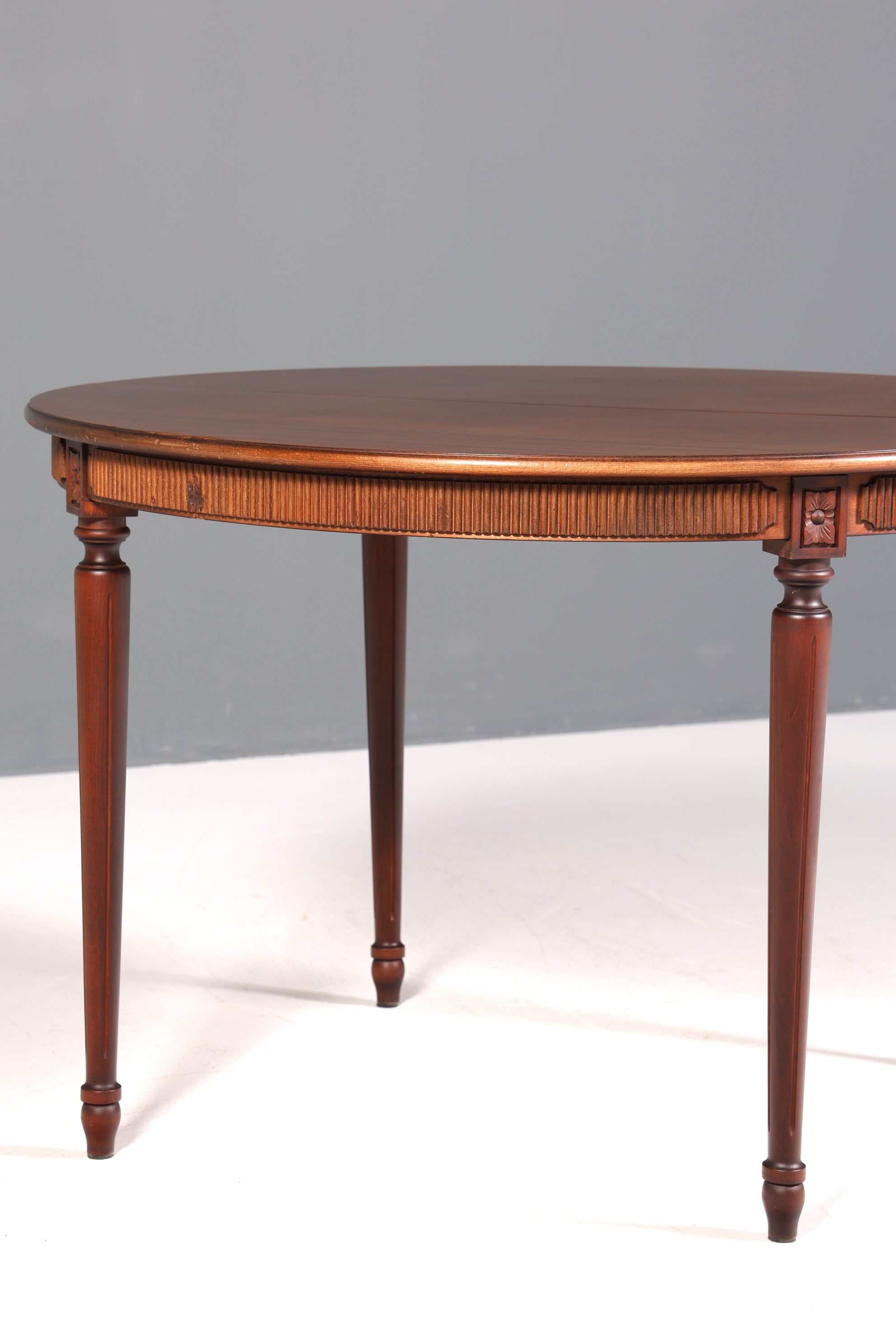 F264 Finish Wunderschöner Englischer Tisch ausziehbarer Esstisch Antik Stil 60s Küchentisch Eibe