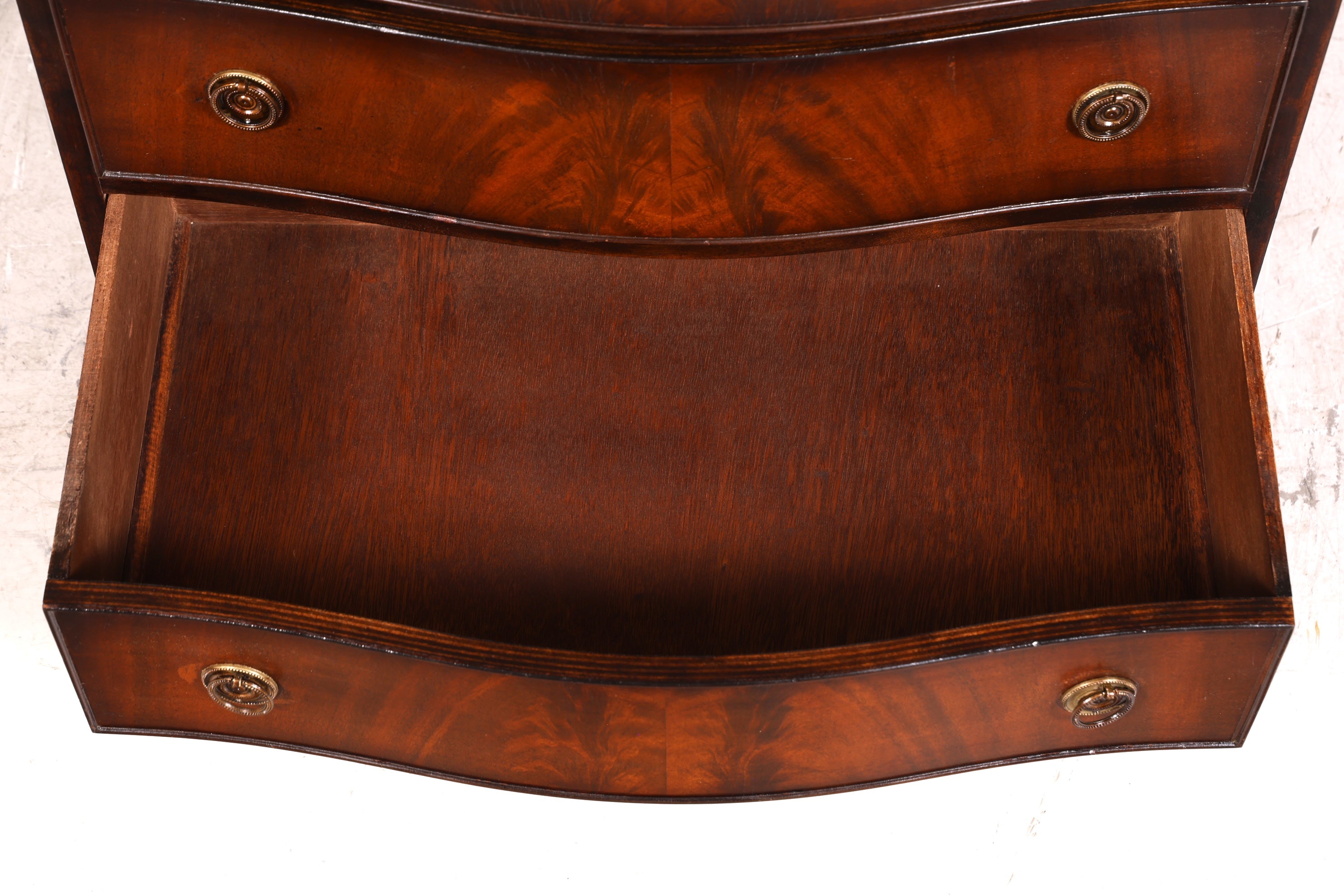 F700 Finition Belle commode anglaise en bois, meuble TV, buffet ancien