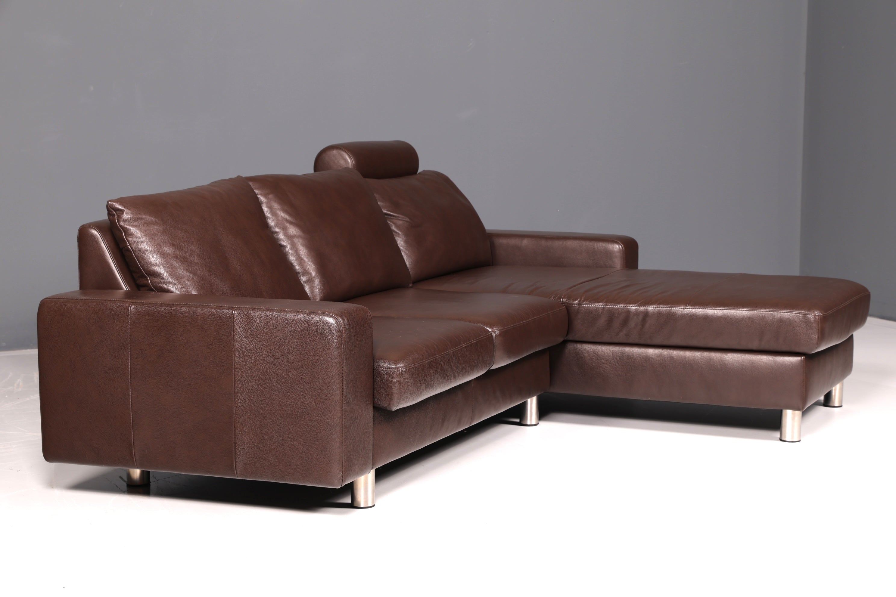 Wunderschönes Stressless E200 Ecksofa Echtleder Braun Sofa mit Récamière Hocker Ledersofa Couch Vintage