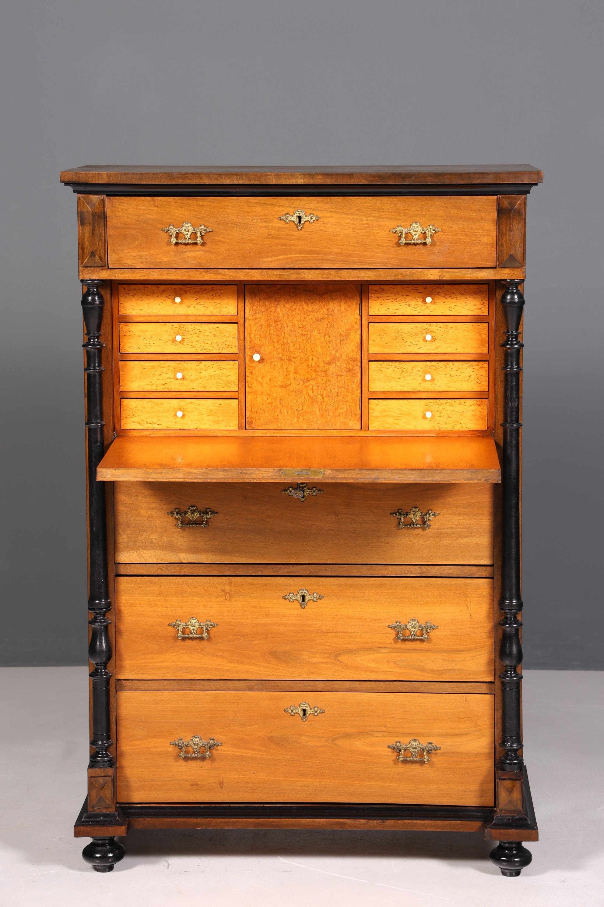 Secrétaire onirique Gründerzeit, vertiko, buffet haut, commode Louis Philippe vers 1880