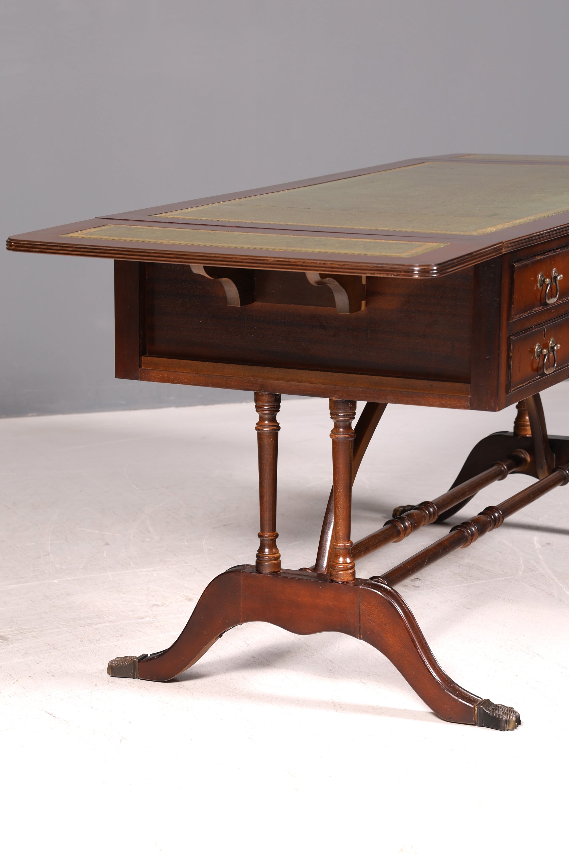 Magnifique bureau anglais Regency pliant avec dessus en cuir véritable, acajou, bureau des années 60