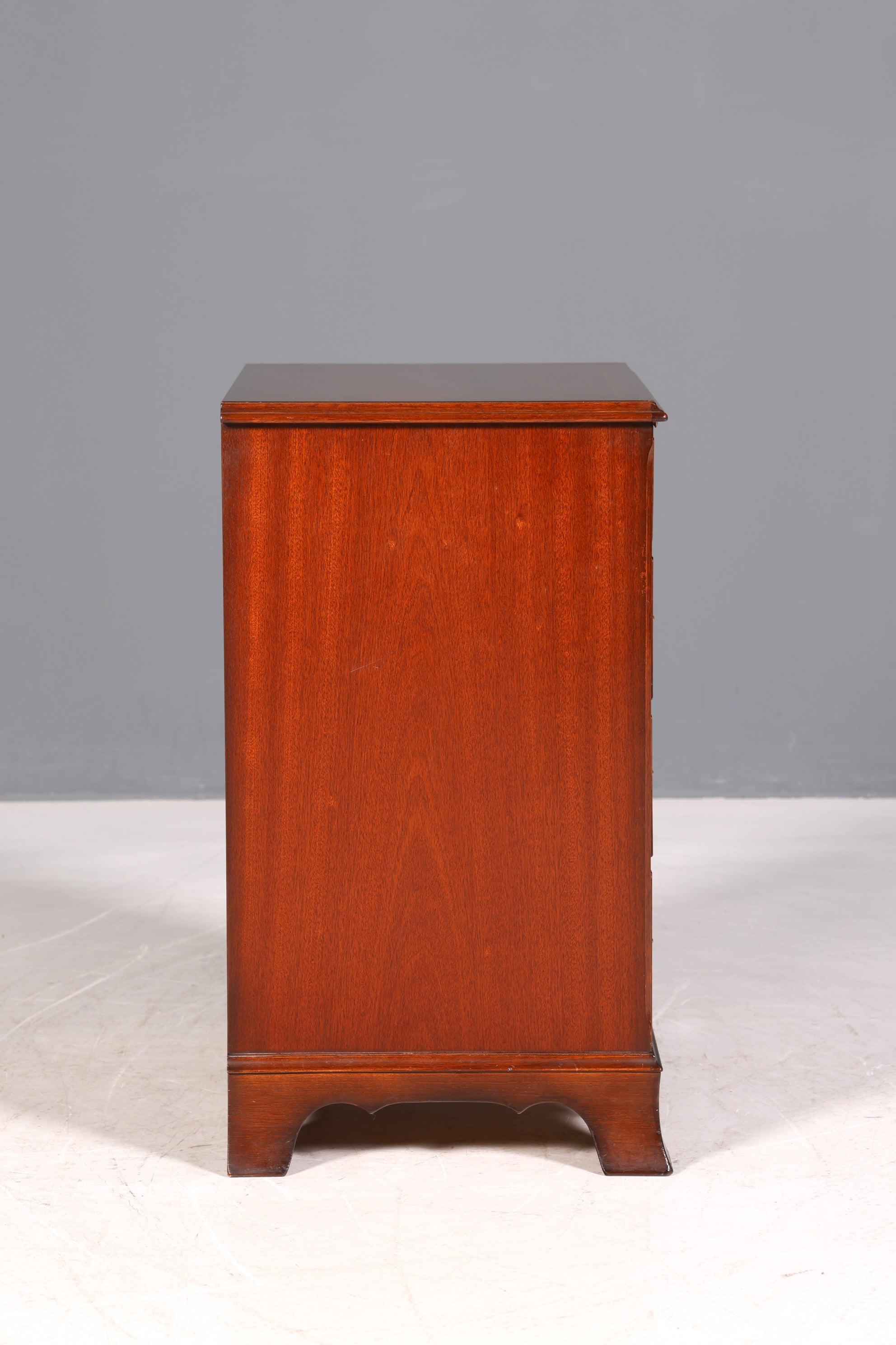 F979 Finish HELDENSE Wunderschöne Englische Kommode Holz TV Schrank Antik Sideboard