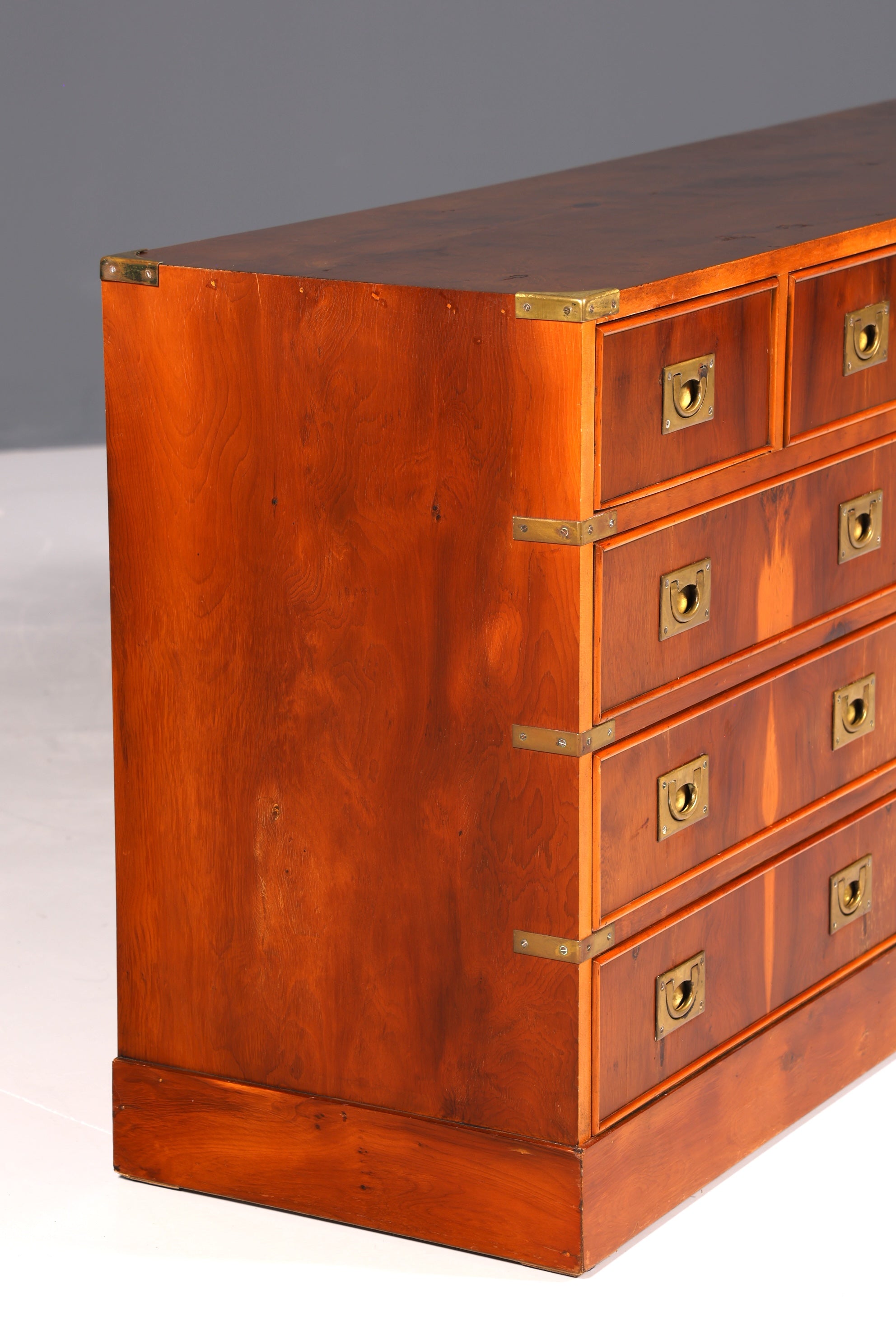 Traumhaftes XXL Maritim Sideboard Englische Schiffs Kommode Englisch Antik Schrank Military Chest