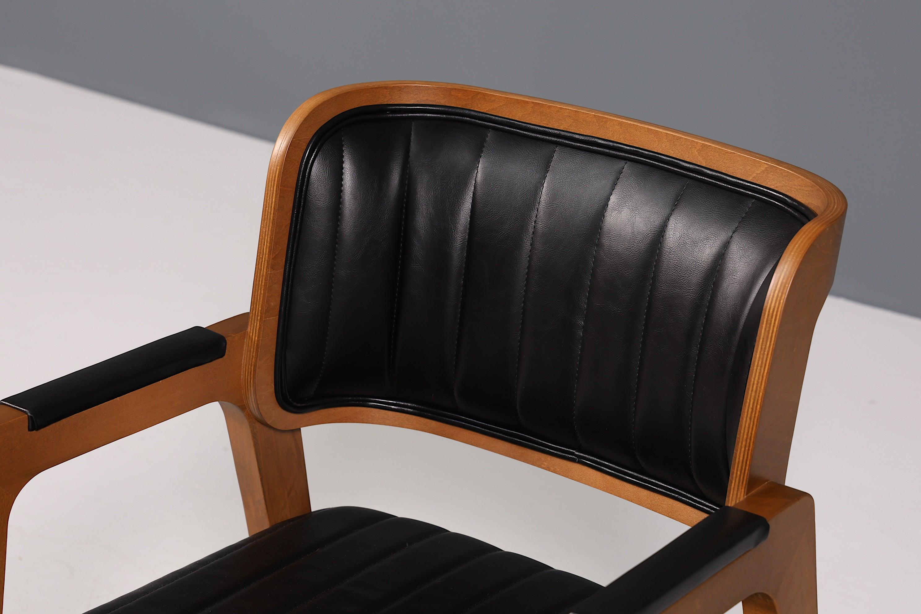 Edler Armlehnstuhl "LIMA" Esszimmerstuhl mit Korbgeflecht Schwarz Leder Armlehnstuhl Küchenstuhl Polsterstuhl