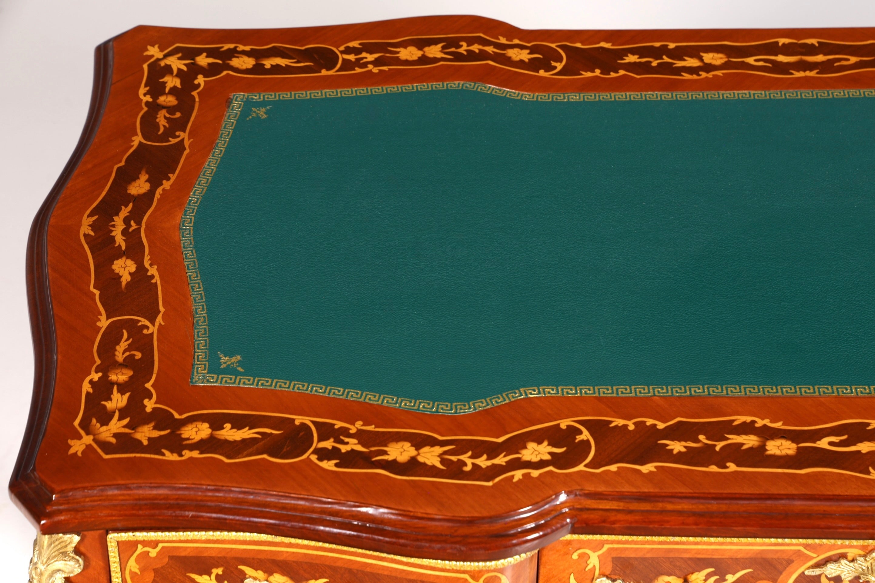 Magnifique bureau de style Louis XV, bureau de bureau français, table de bureau de style ancien