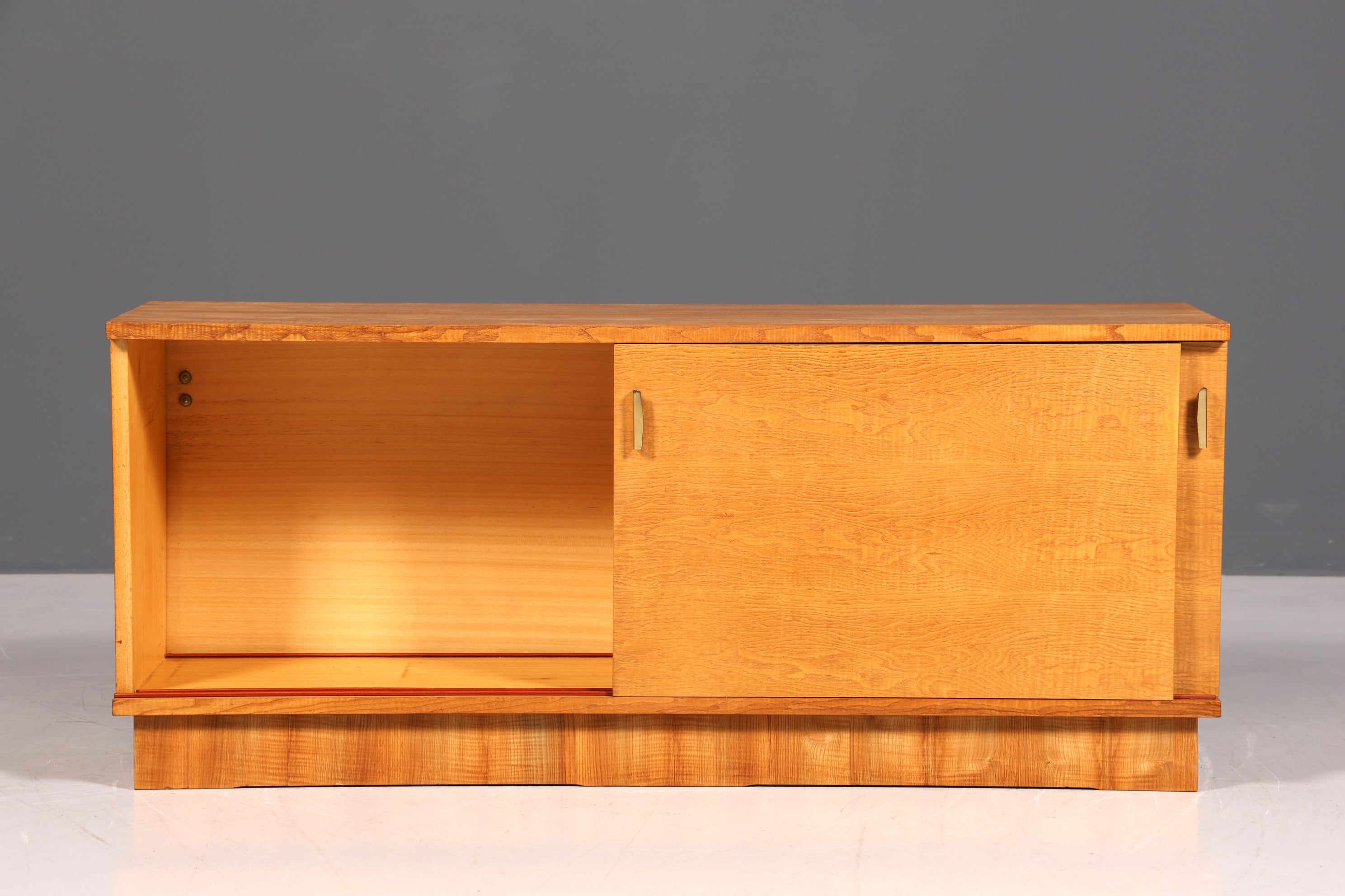 F509 Finition magnifique buffet vintage style années 60, commode, meuble TV, commode d&