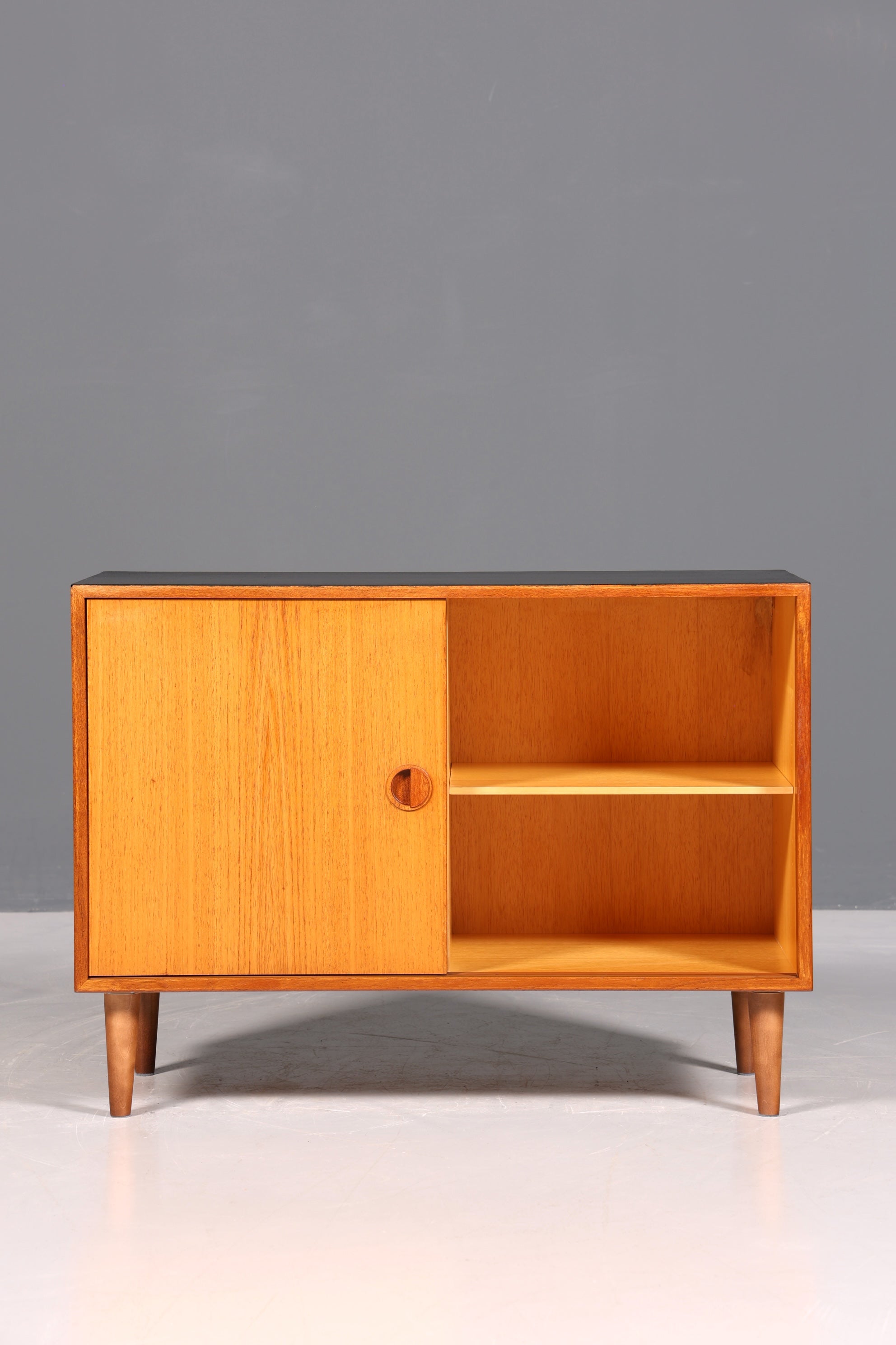 Meuble de style mid-century en teck avec portes coulissantes, commode, buffet, meuble d&